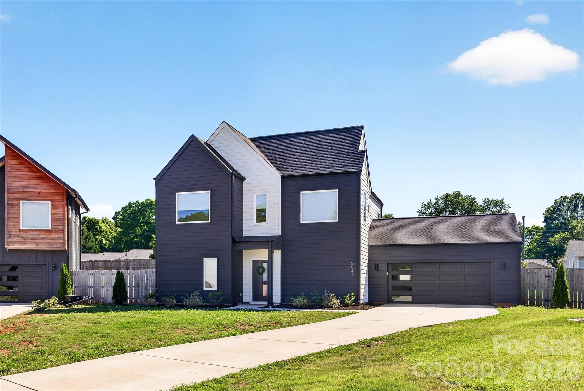 5044 Double Lakes Drive — Charlotte