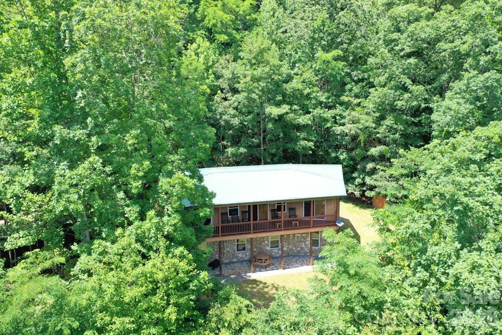 470 Bear Ridge Road — Tuckasegee