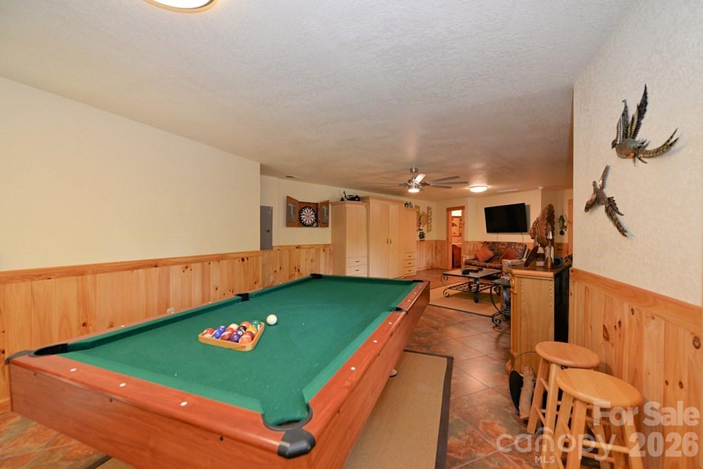 470 Bear Ridge Road — Tuckasegee