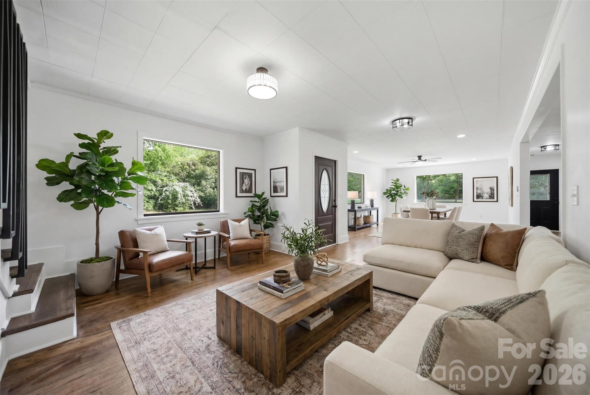 907 Amelia Street — Newberry