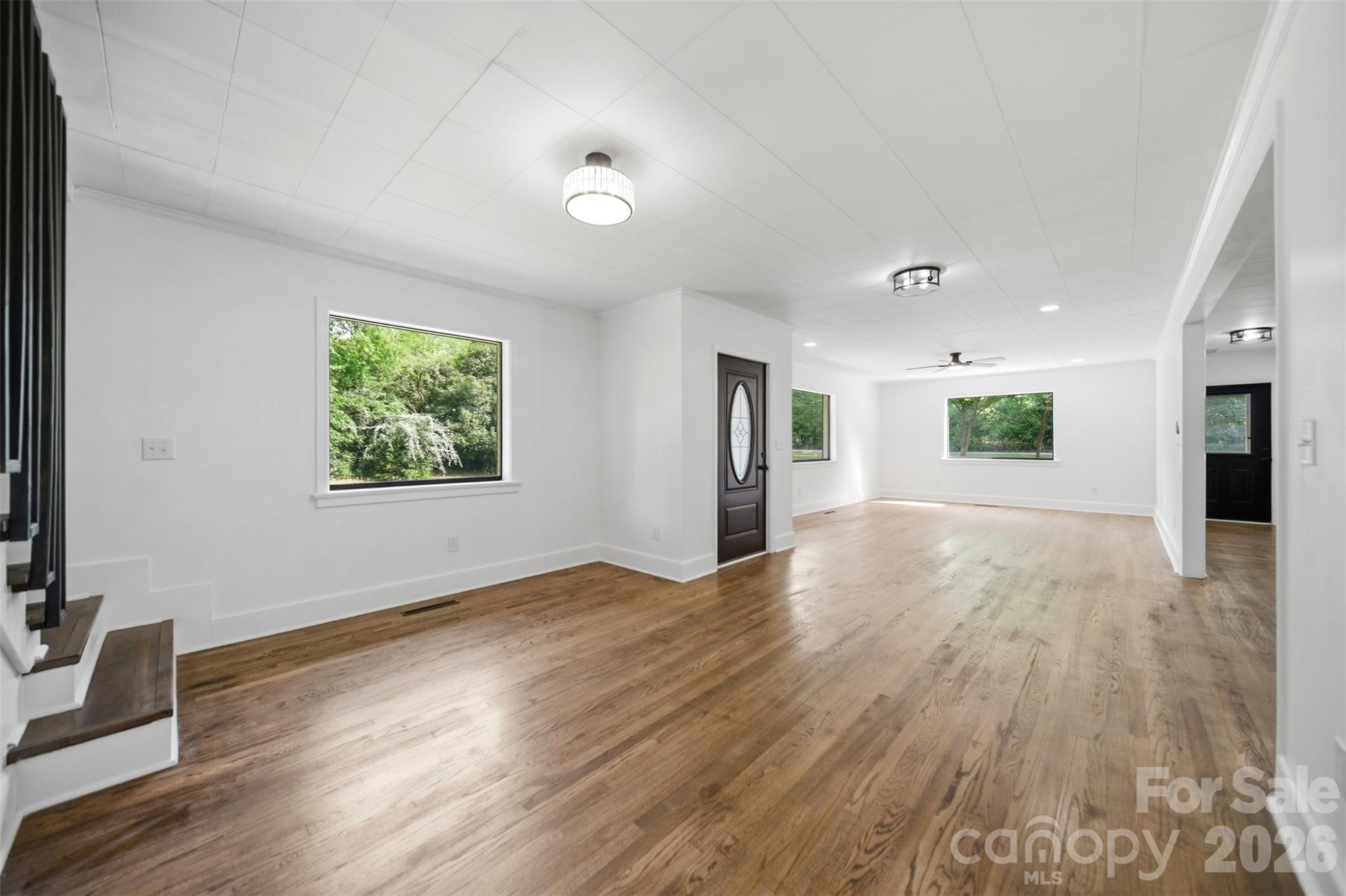907 Amelia Street — Newberry