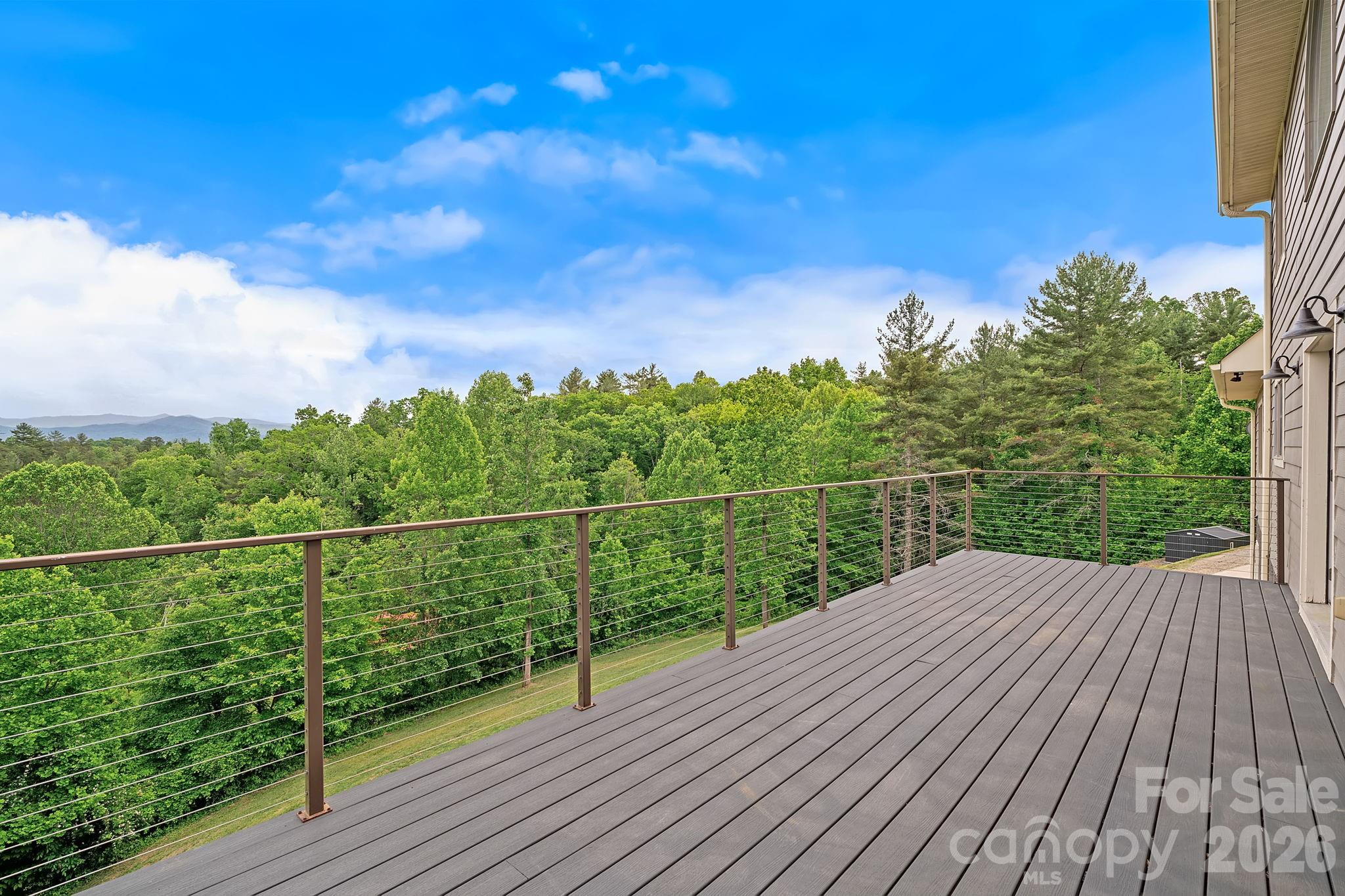 77 Paradise Ridge — Marshall