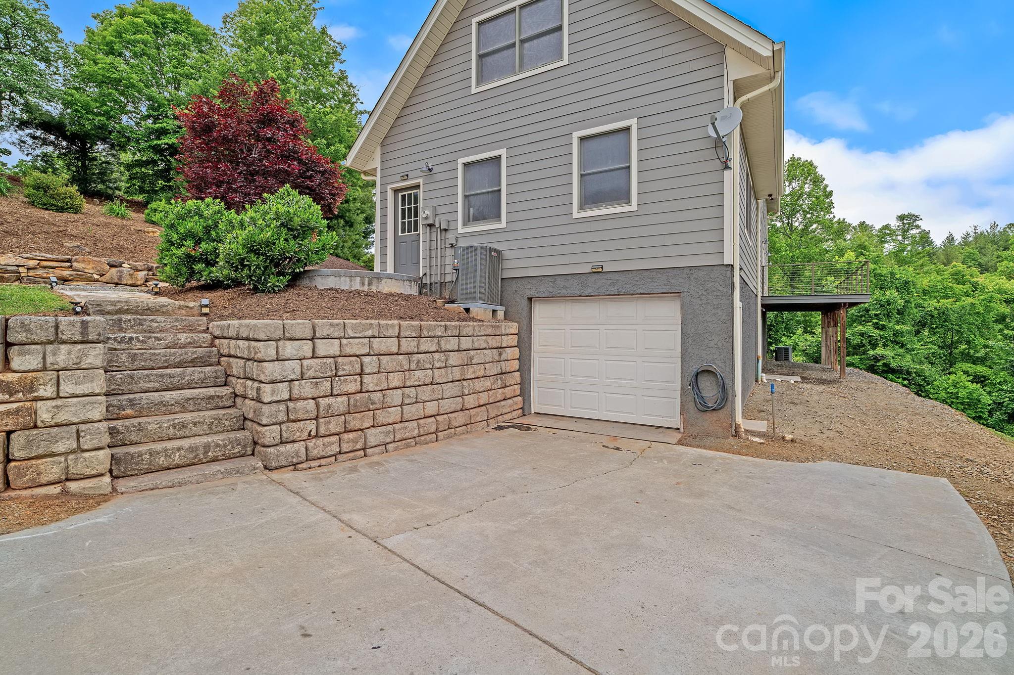 77 Paradise Ridge — Marshall