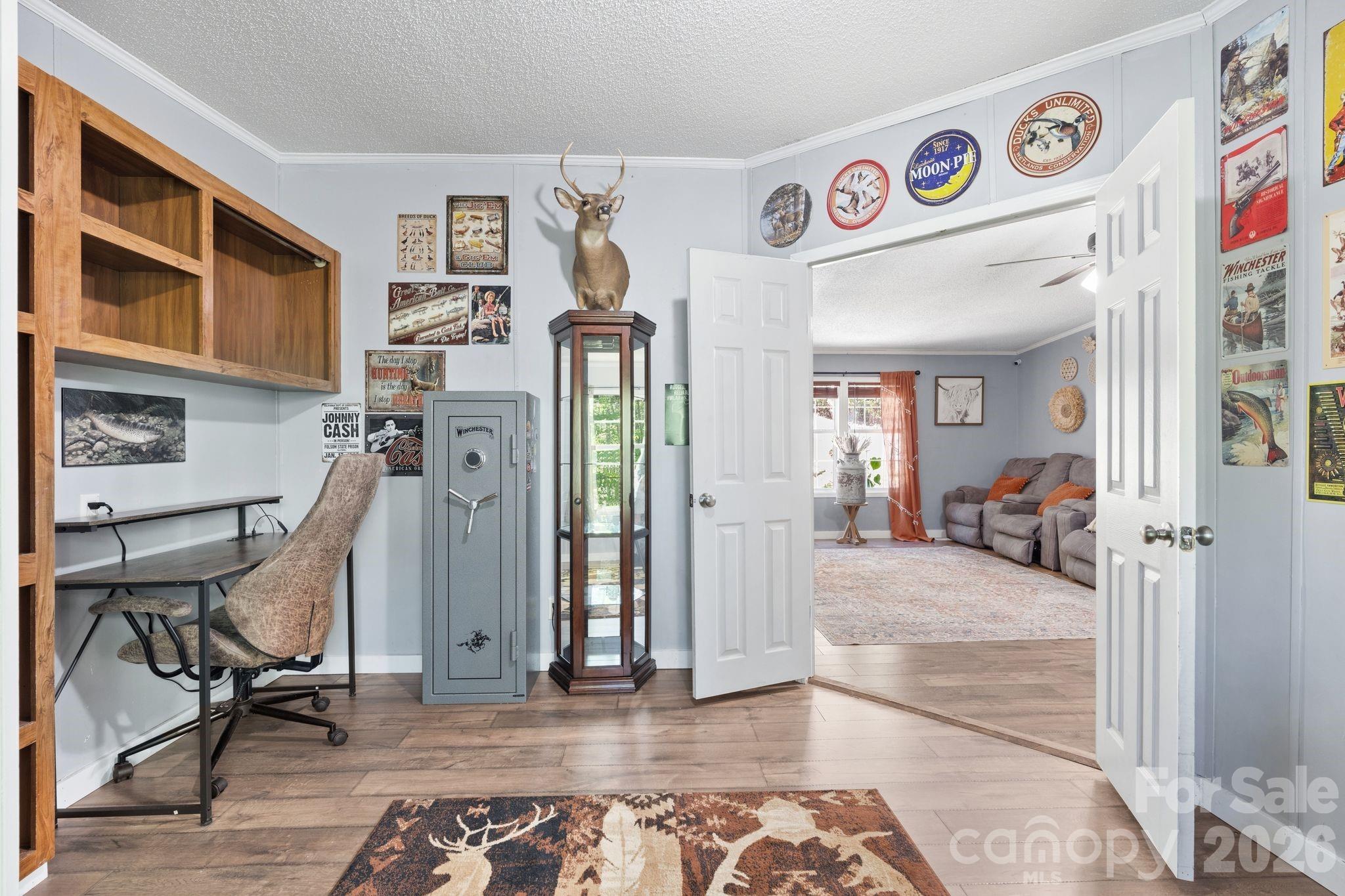 122 Fallswood Court — Hendersonville