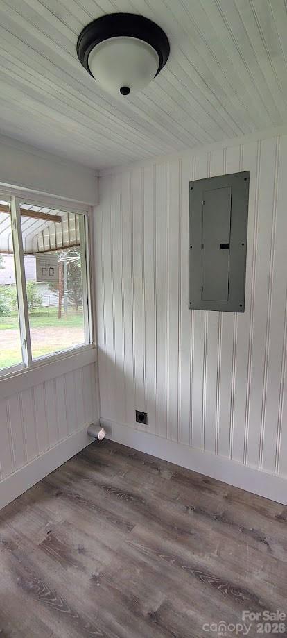 46 Falls Avenue — Granite Falls