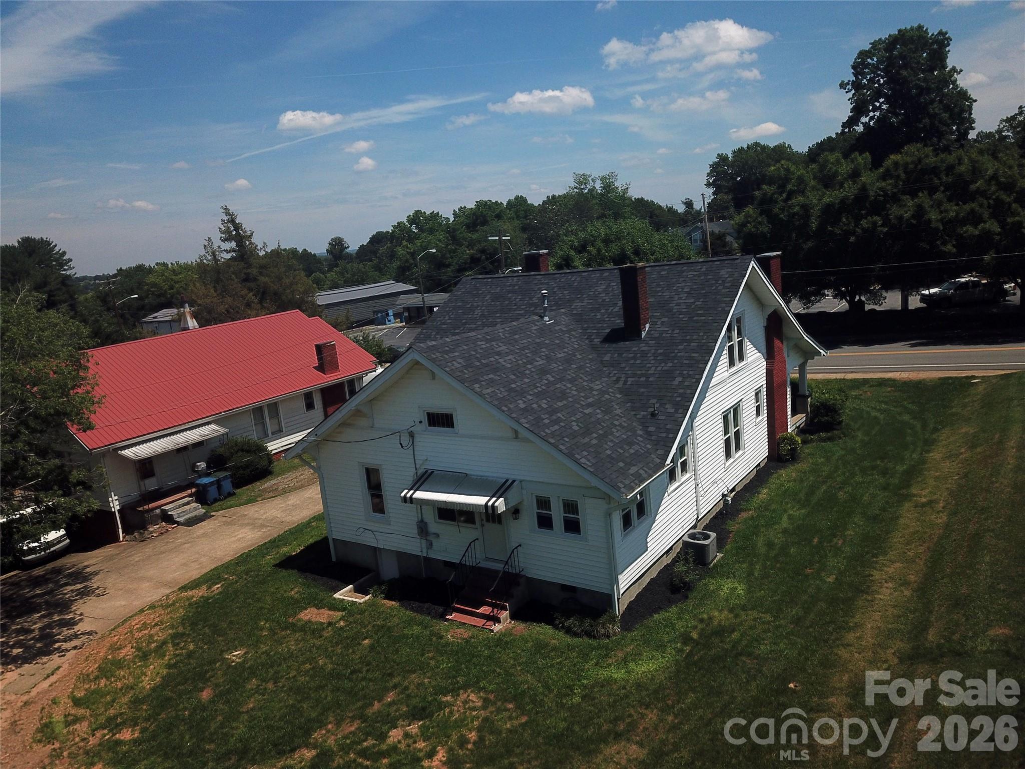 46 Falls Avenue — Granite Falls