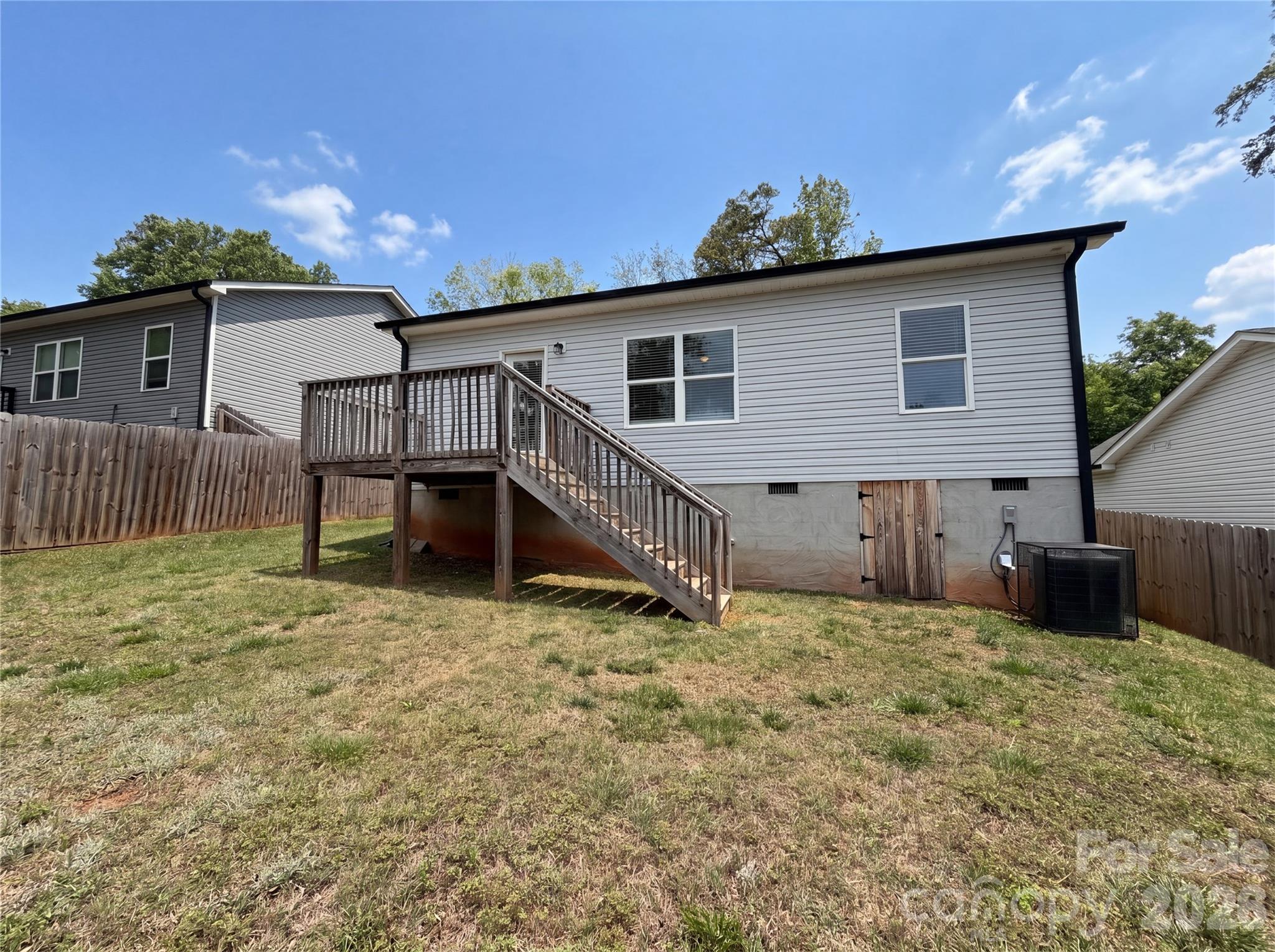 5704 Woodard Street — Charlotte