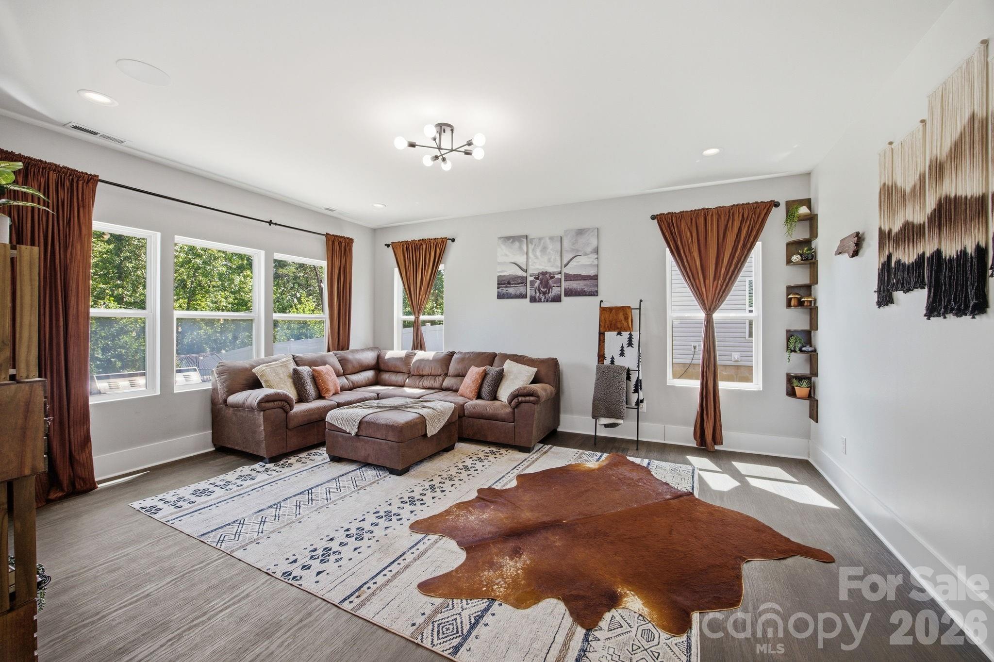 133 Parkmont Drive — Troutman