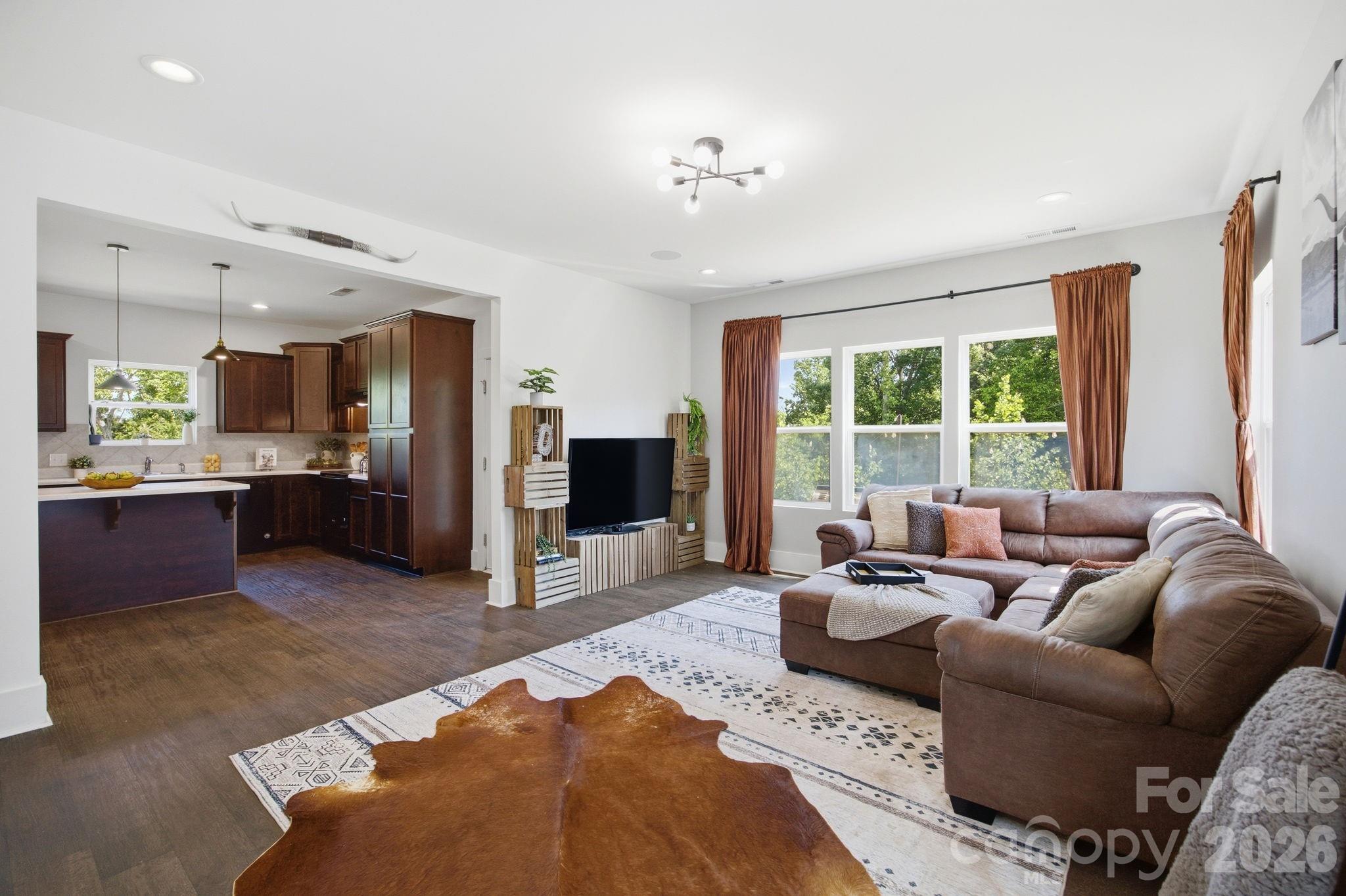 133 Parkmont Drive — Troutman