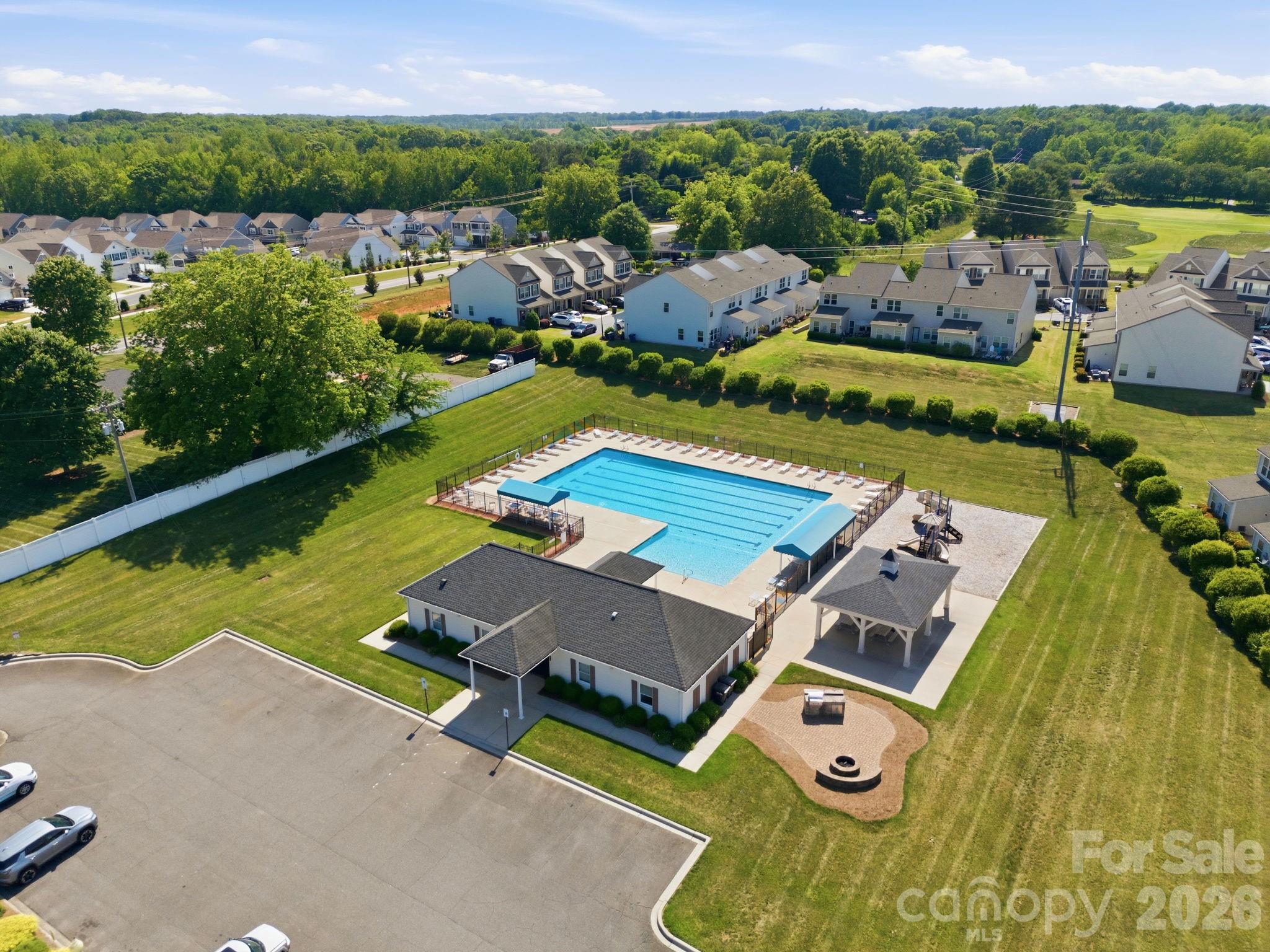 179 Canada Drive — Statesville