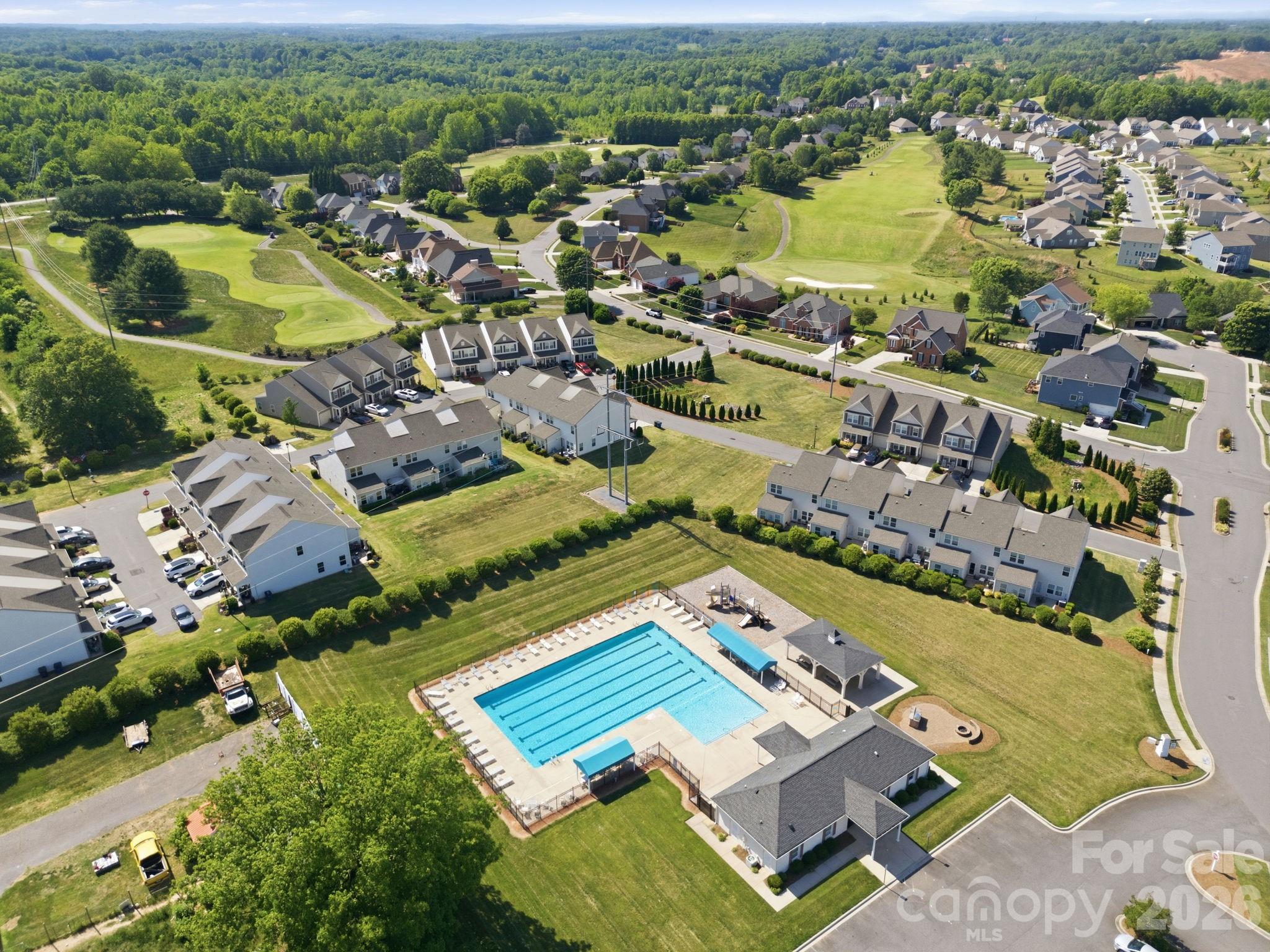 179 Canada Drive — Statesville