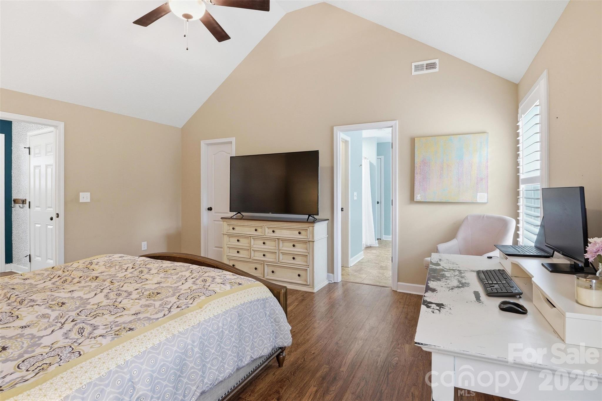 810 Tirzah Road — York