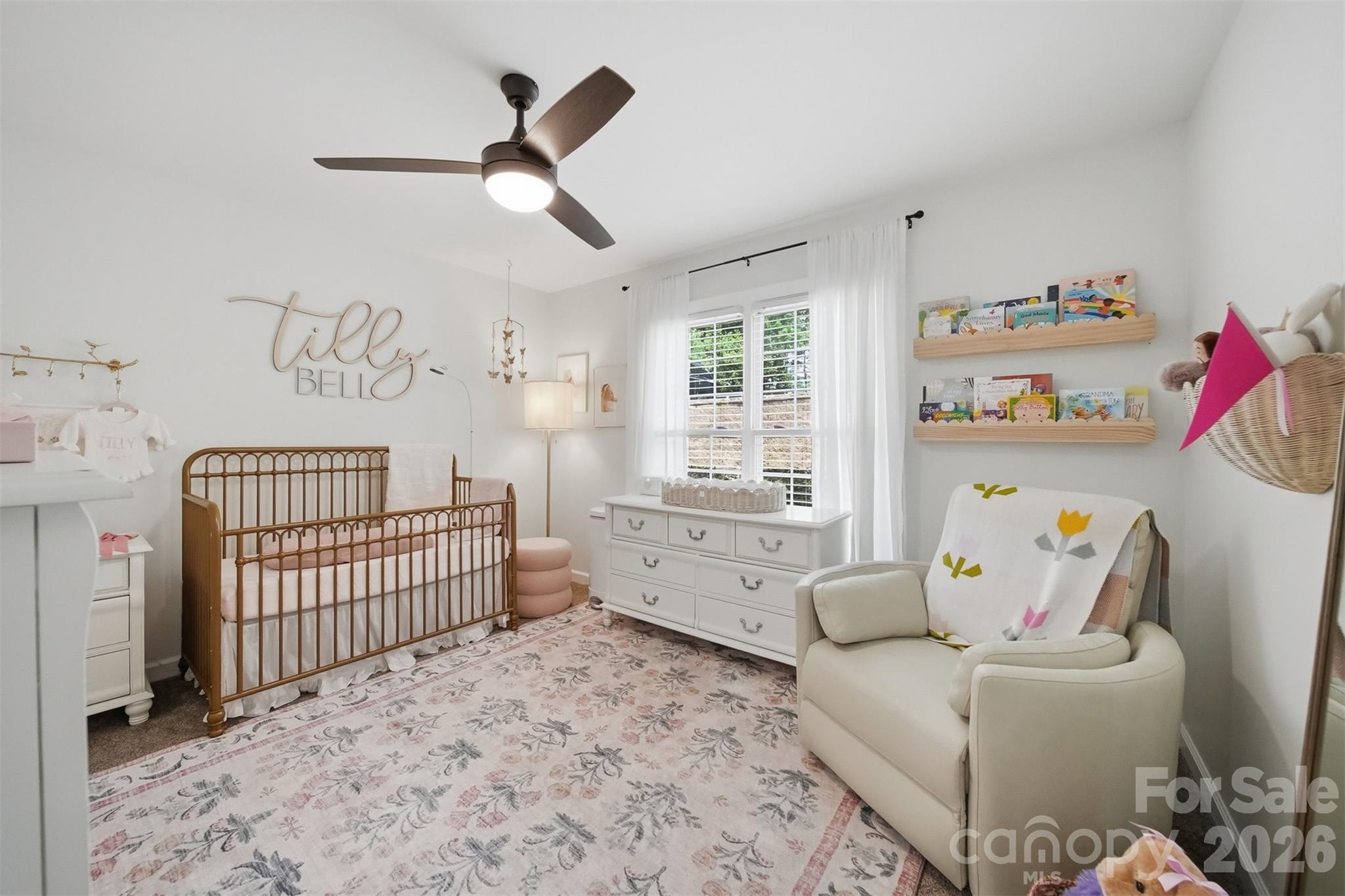 909 36th Avenue NW — Hickory