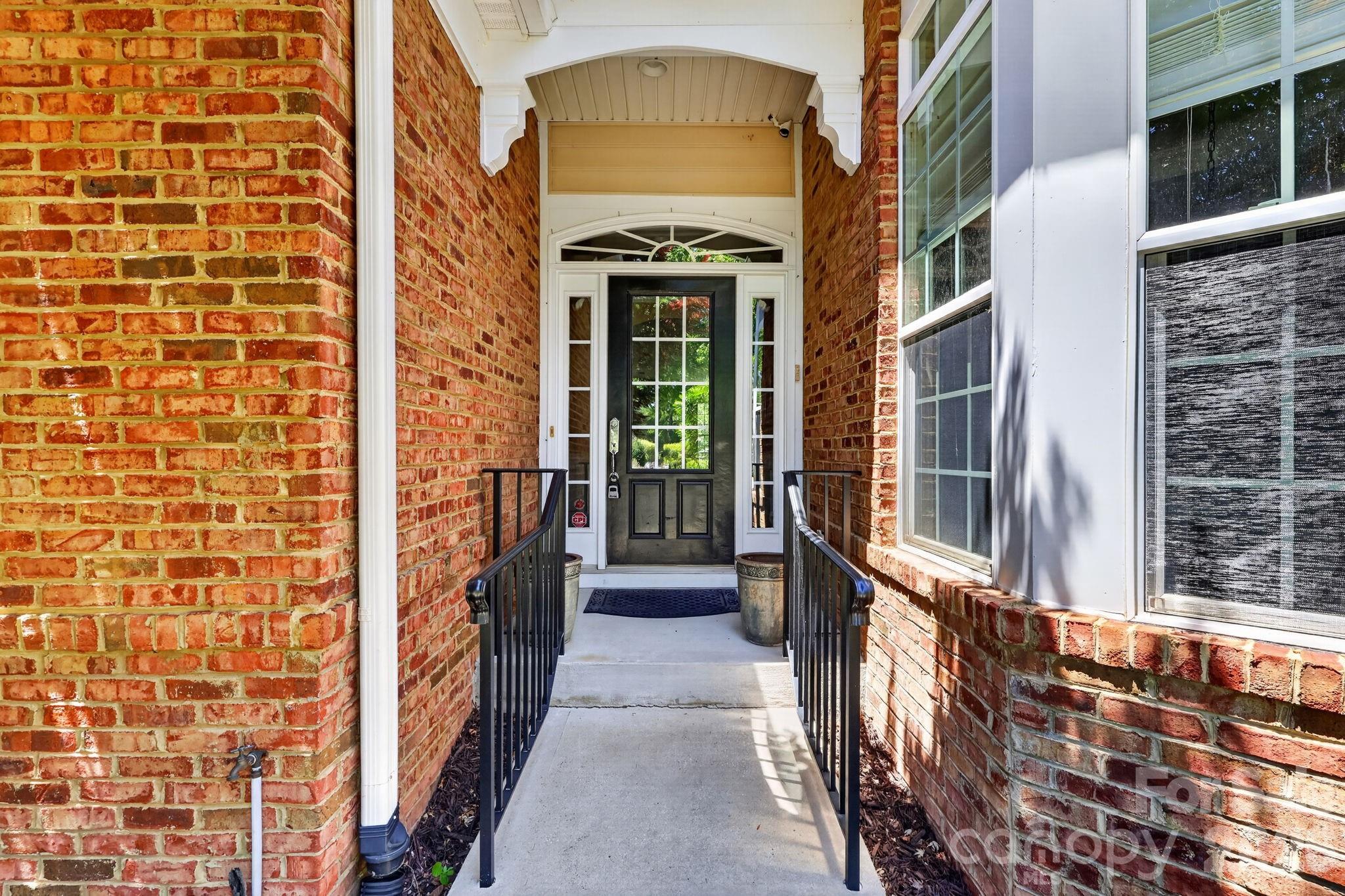9242 Whistling Straits Drive — Fort Mill