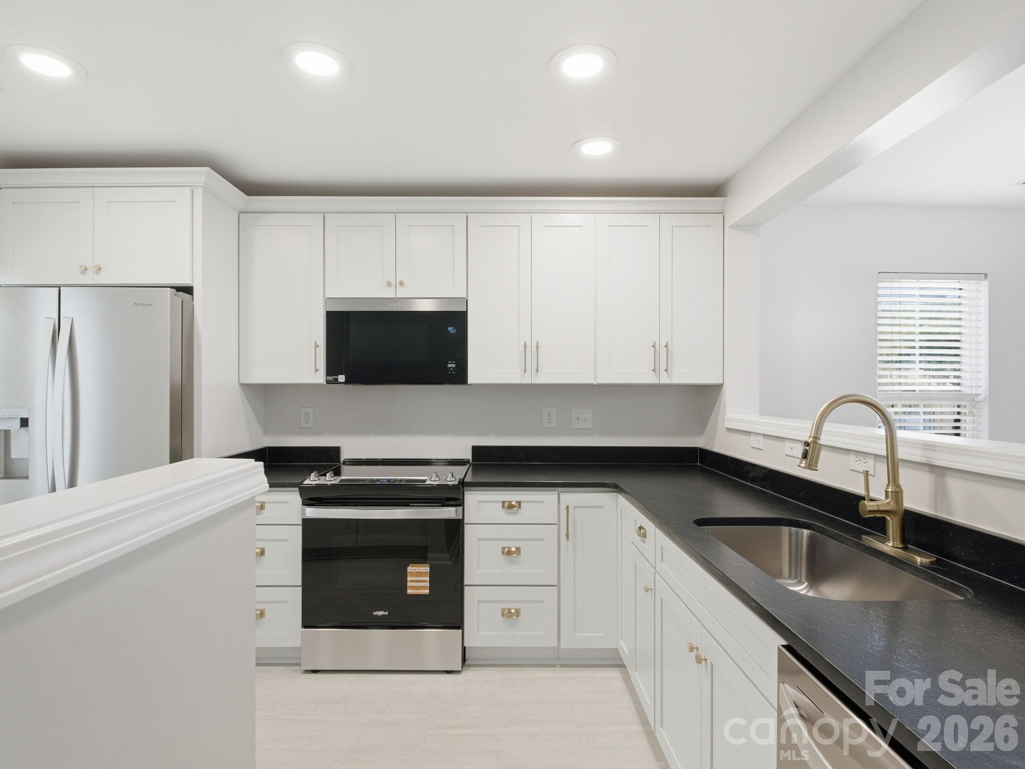 790 Rock Lake Glen — Fort Mill