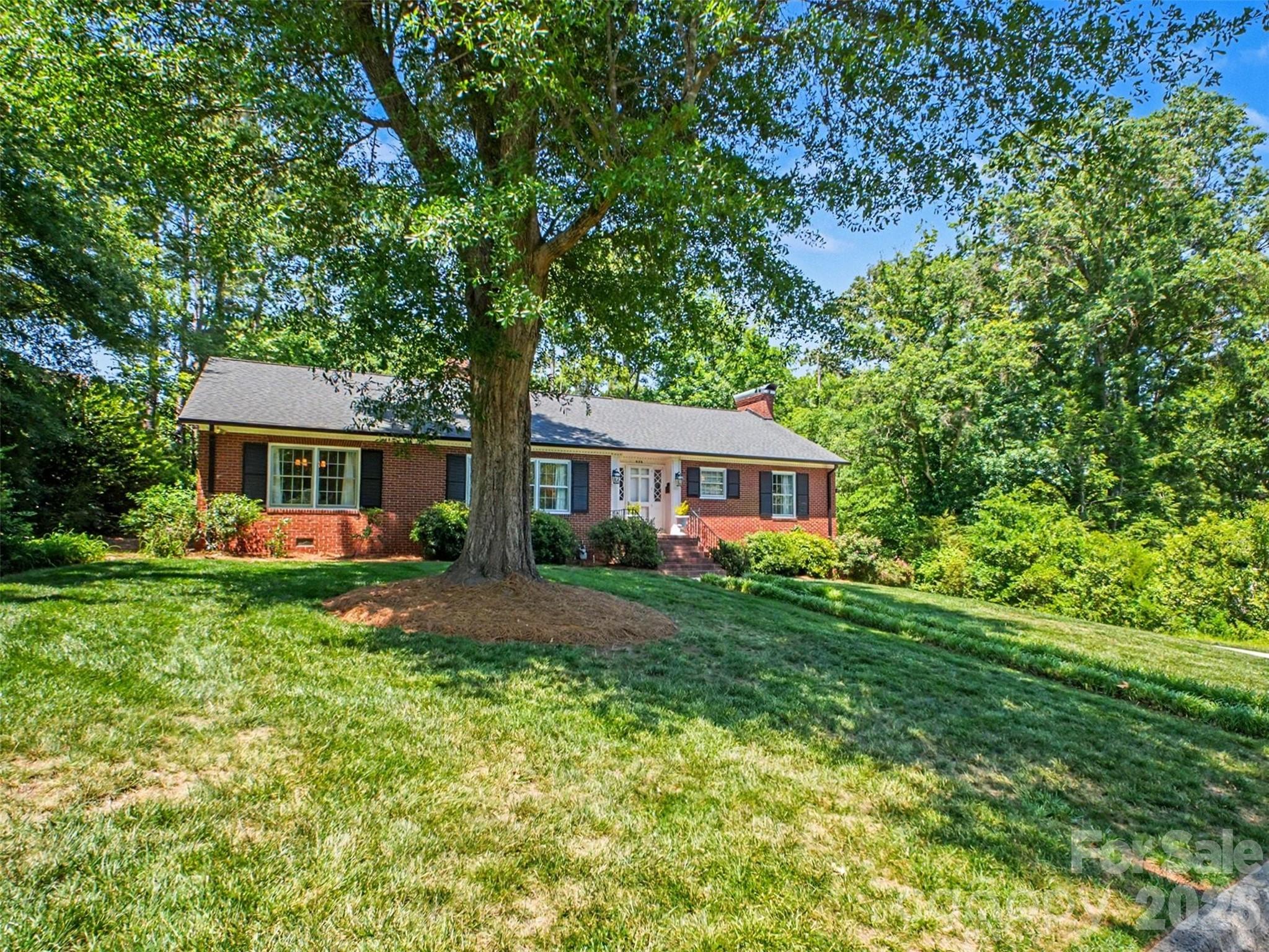 441 Claymont Street SE — Concord