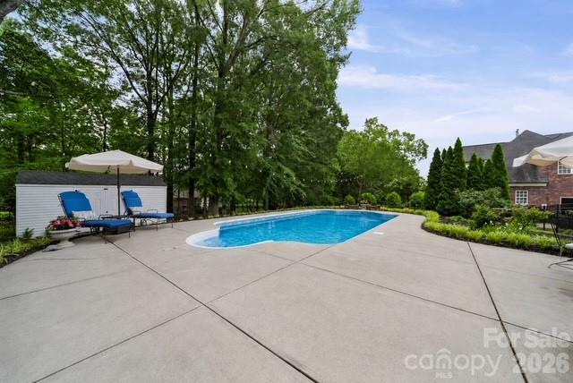2820 Monterrey Lane #103 — Monroe
