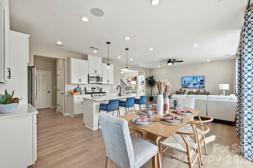 17118 Walker Wylie Drive — Charlotte
