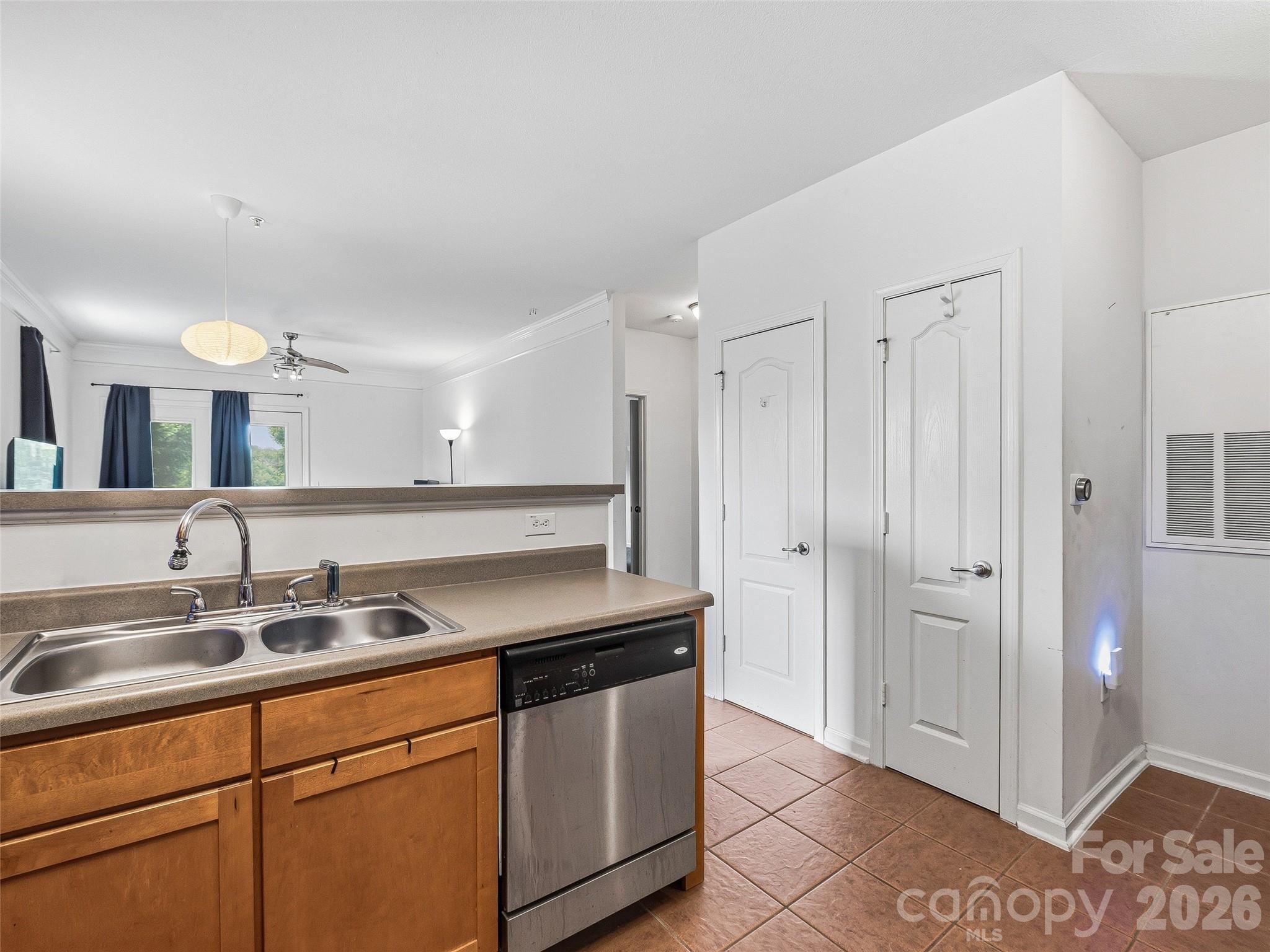 221 Appeldoorn Circle — Asheville