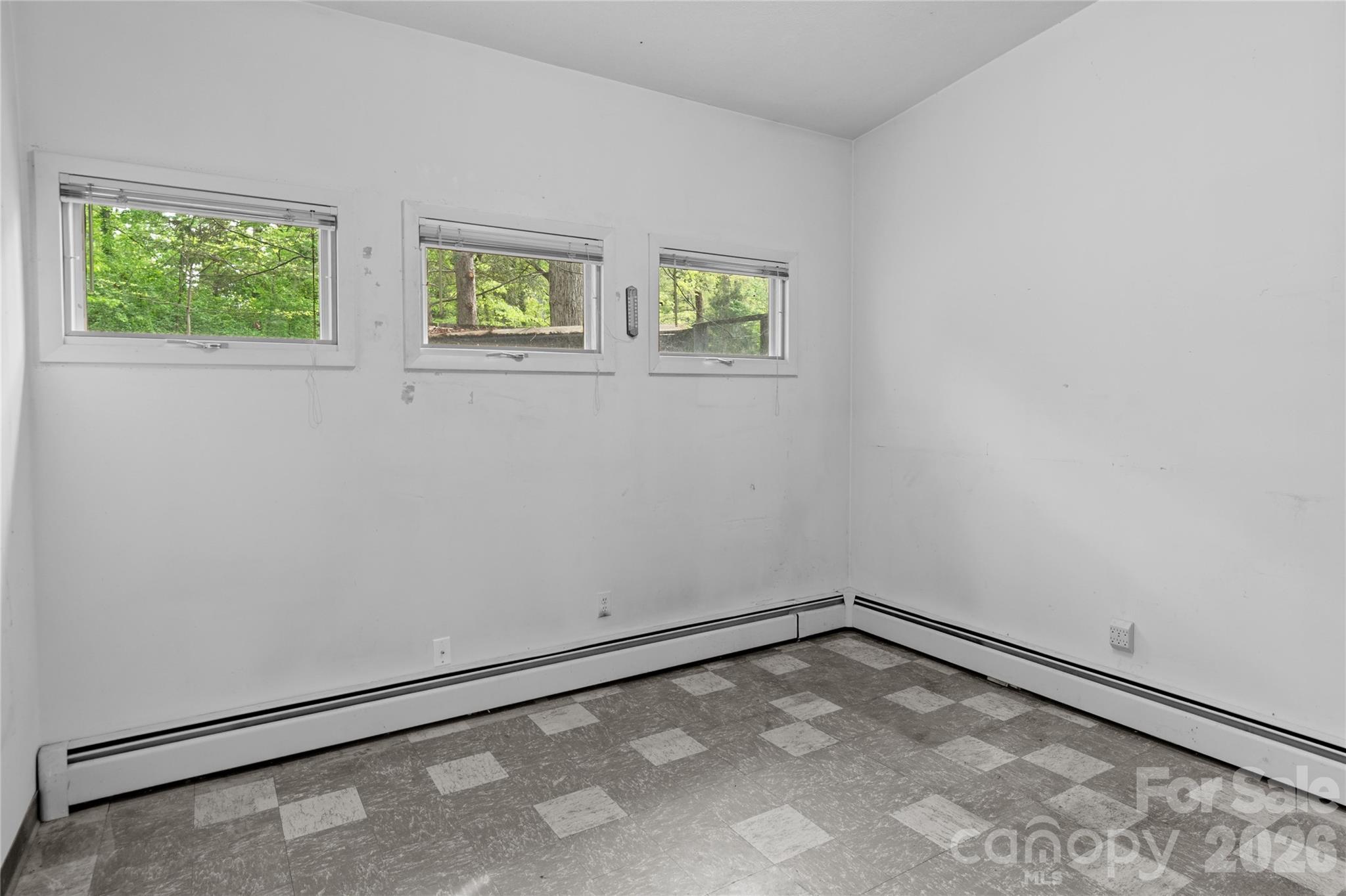 2051 Royall Drive — Winston Salem