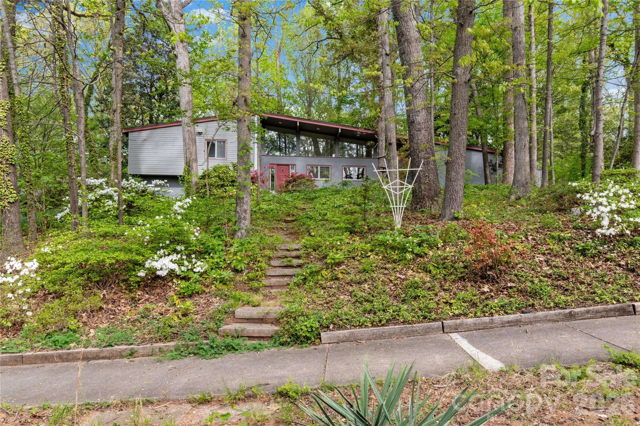 2051 Royall Drive — Winston Salem