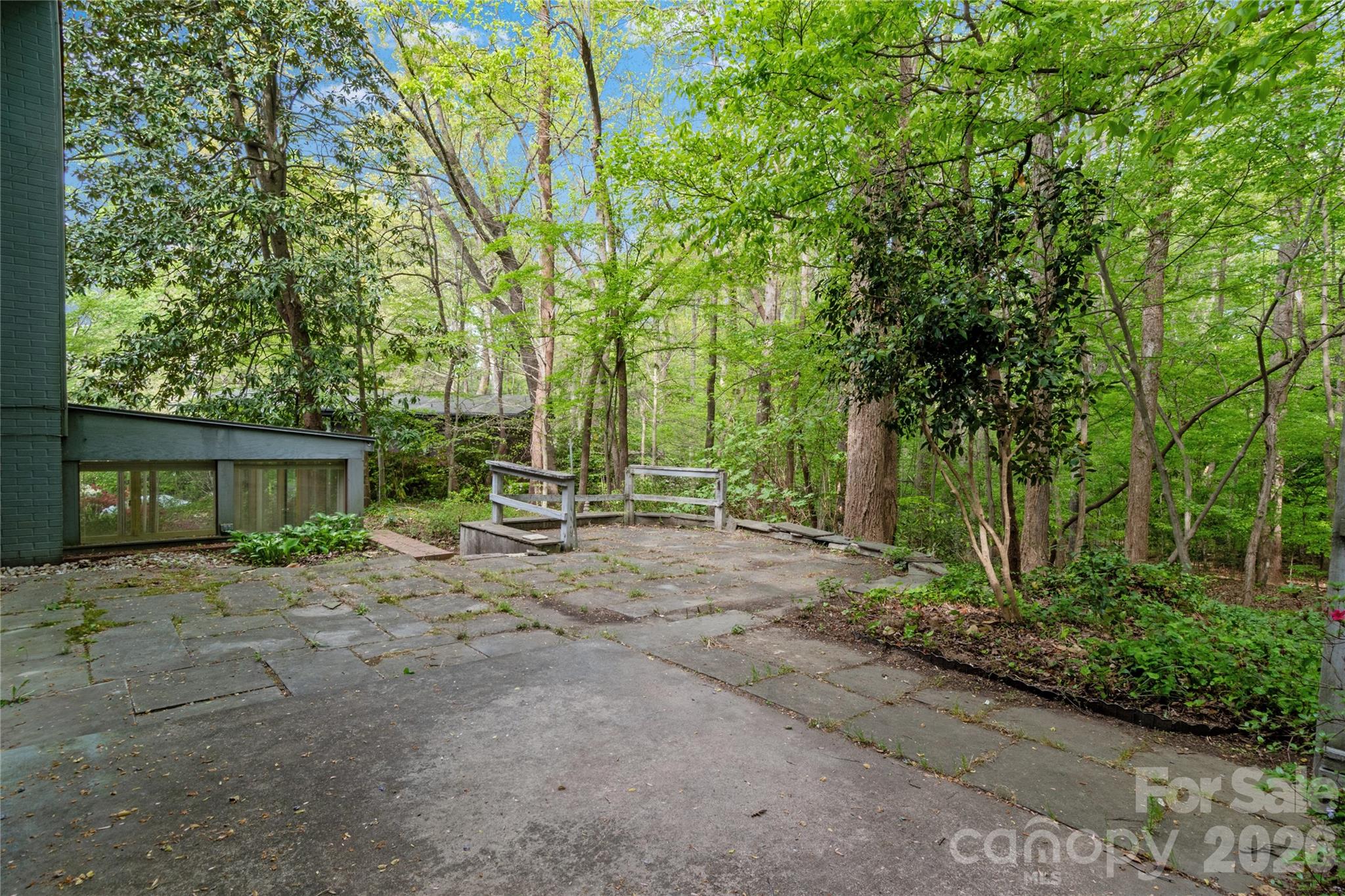 2051 Royall Drive — Winston Salem