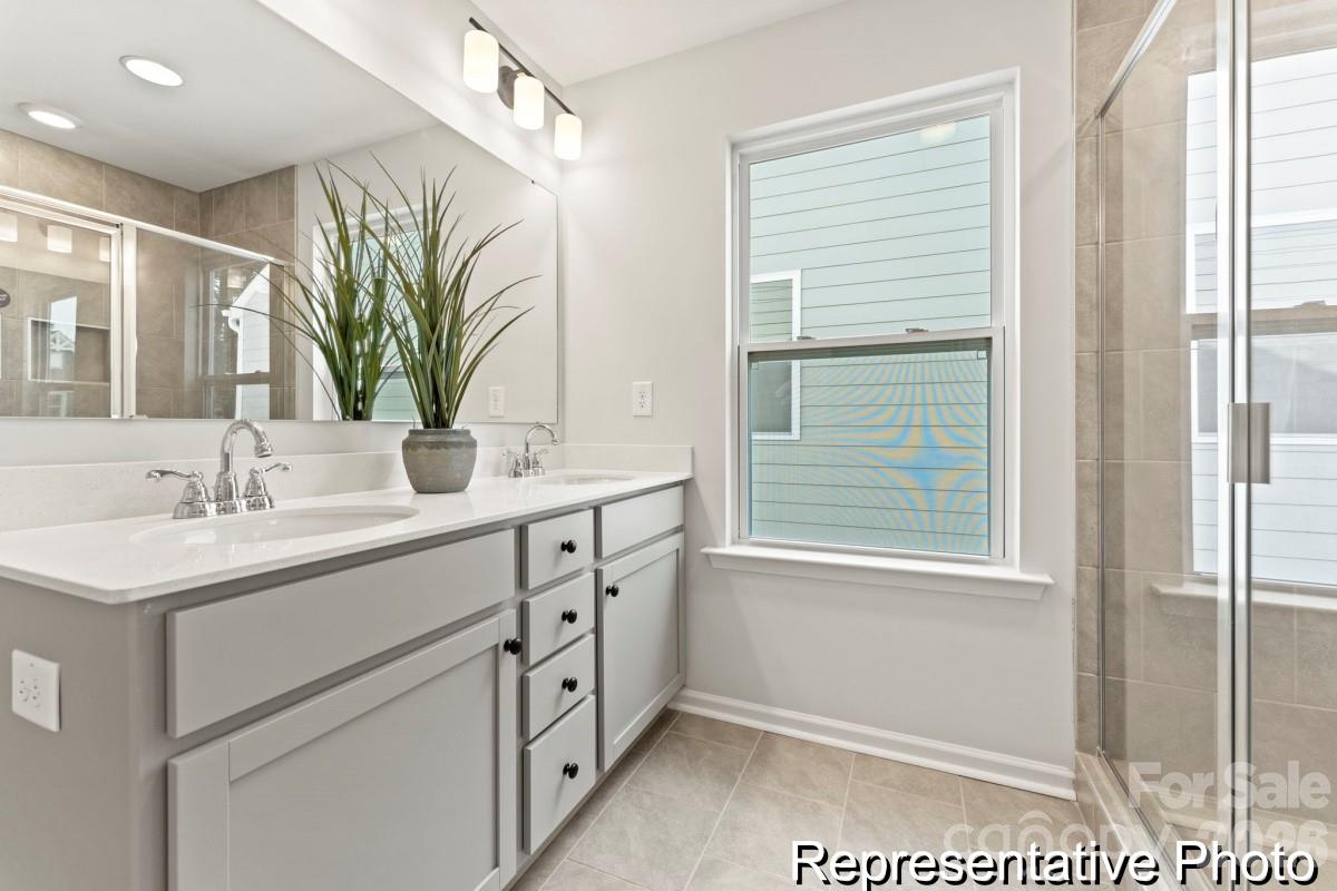 122 E Springhouse Court #16p — Statesville