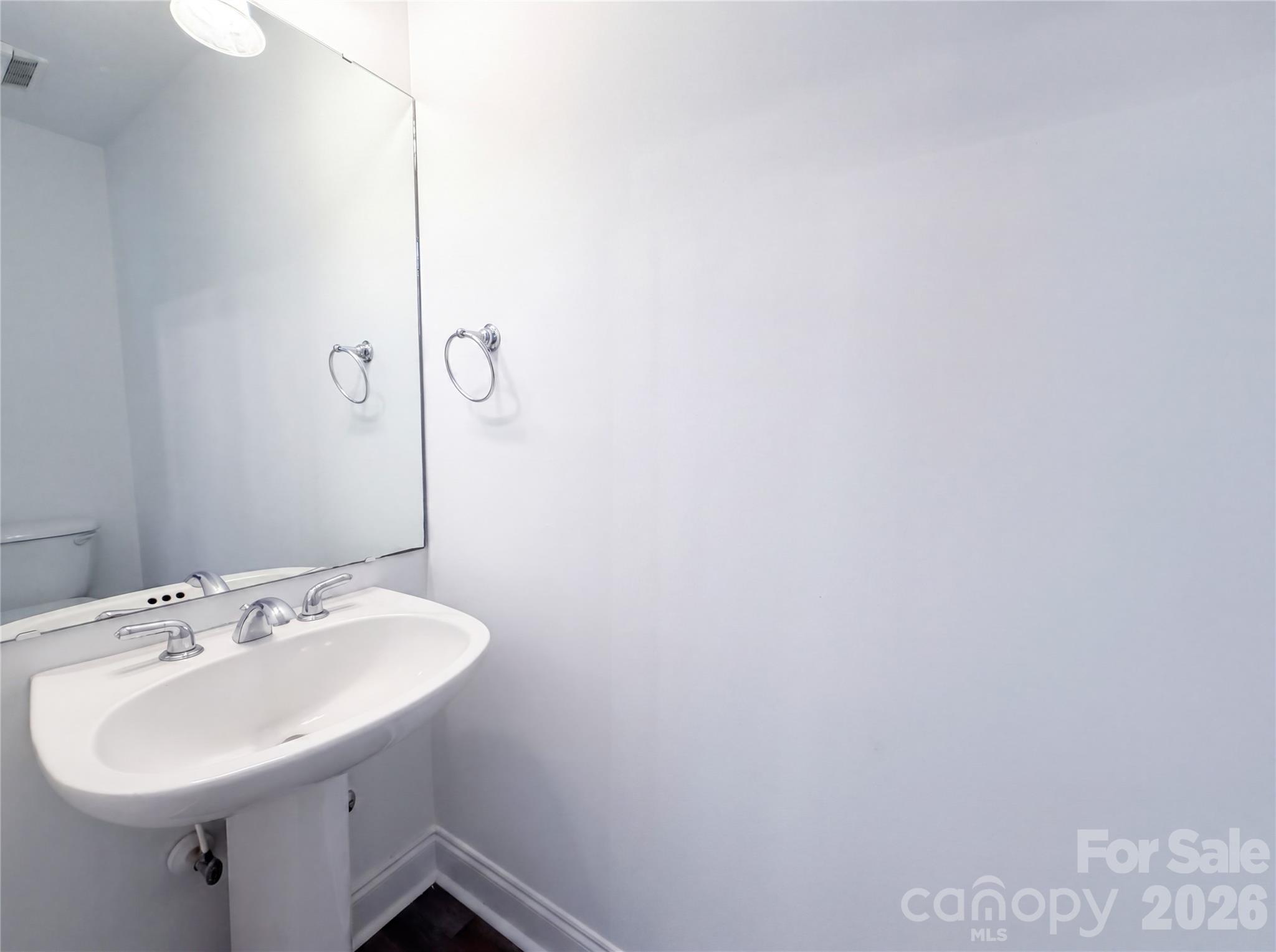 106 Woodfield Lane — Cherryville
