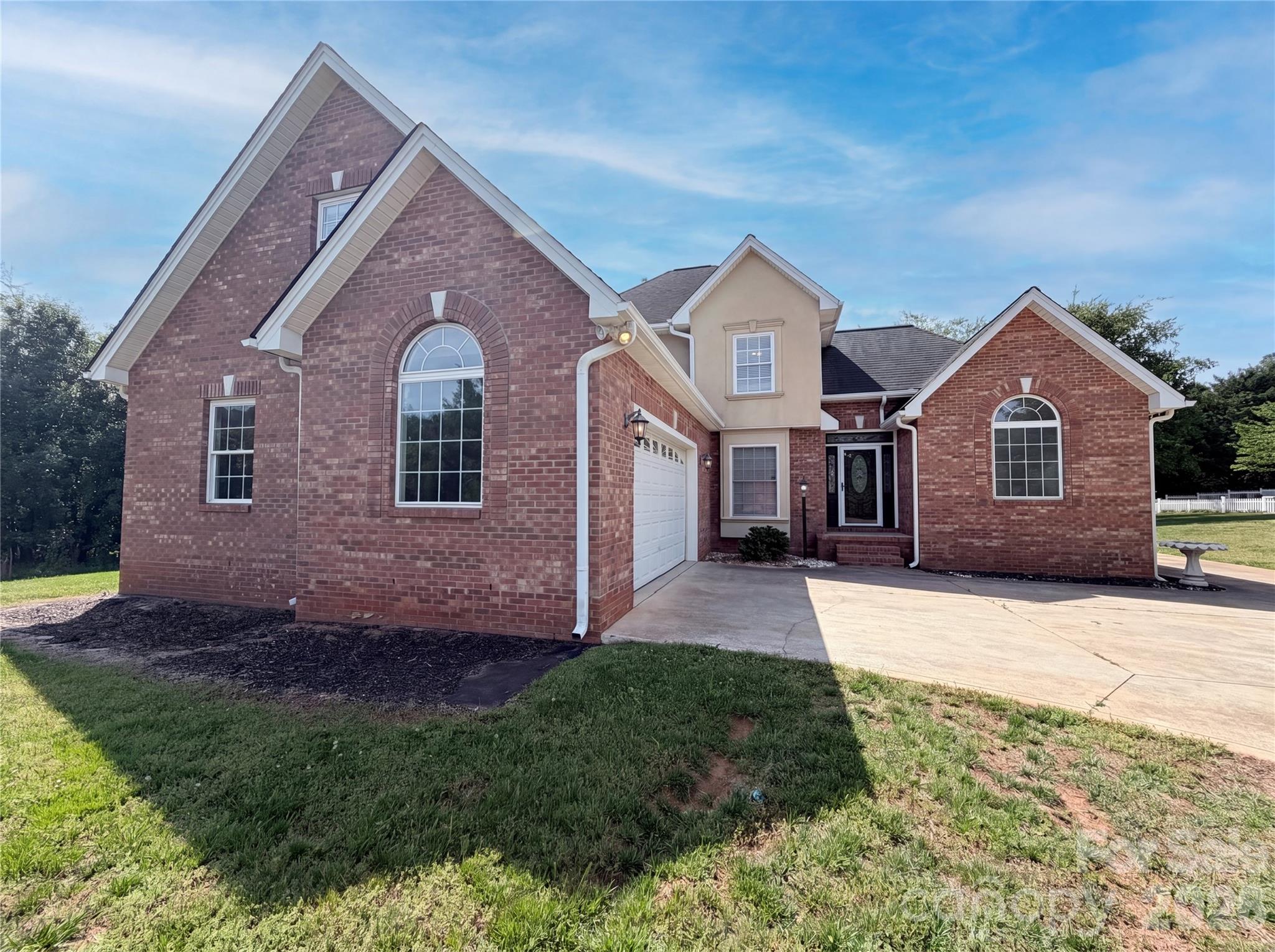 106 Woodfield Lane — Cherryville