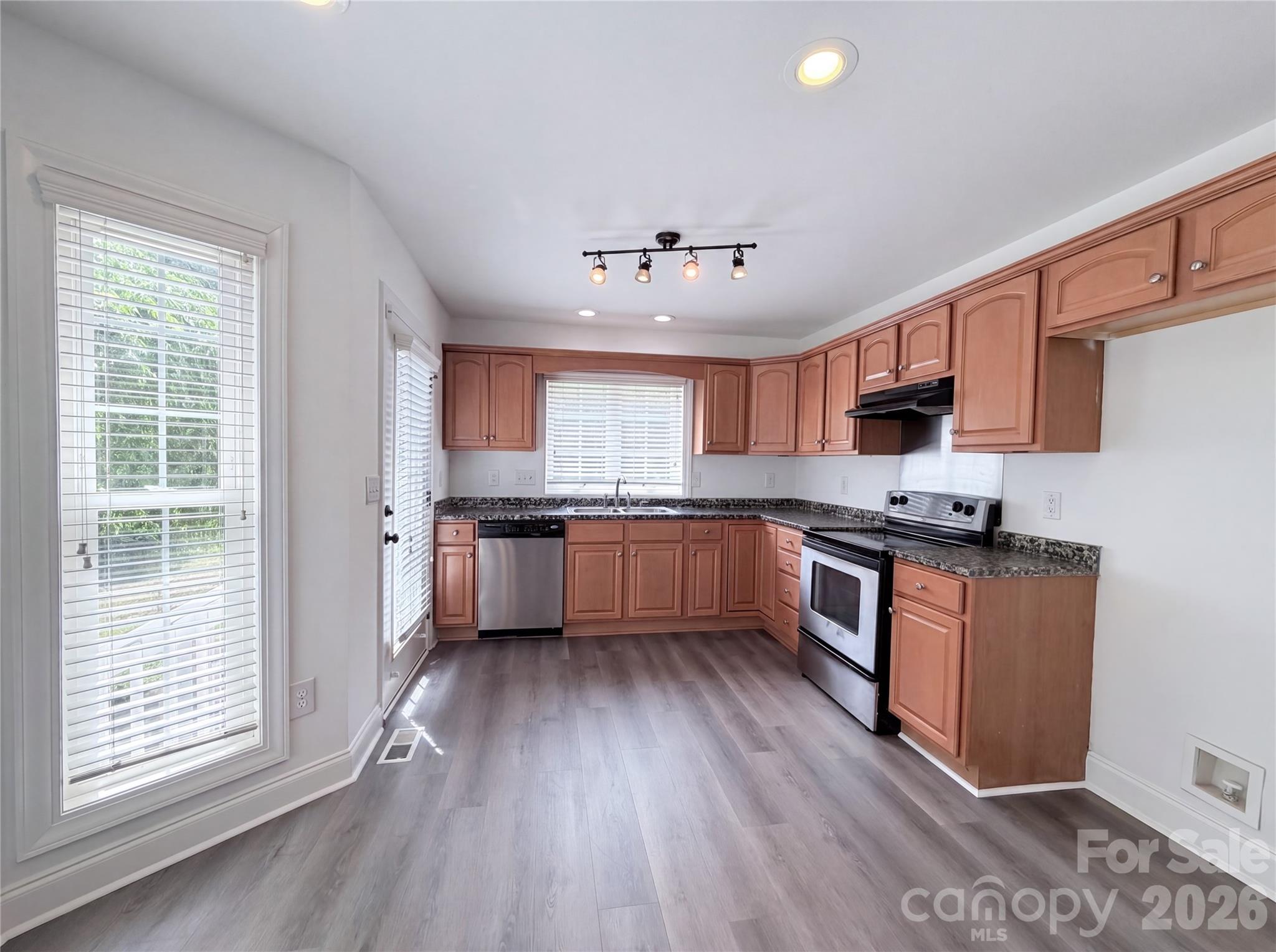 106 Woodfield Lane — Cherryville