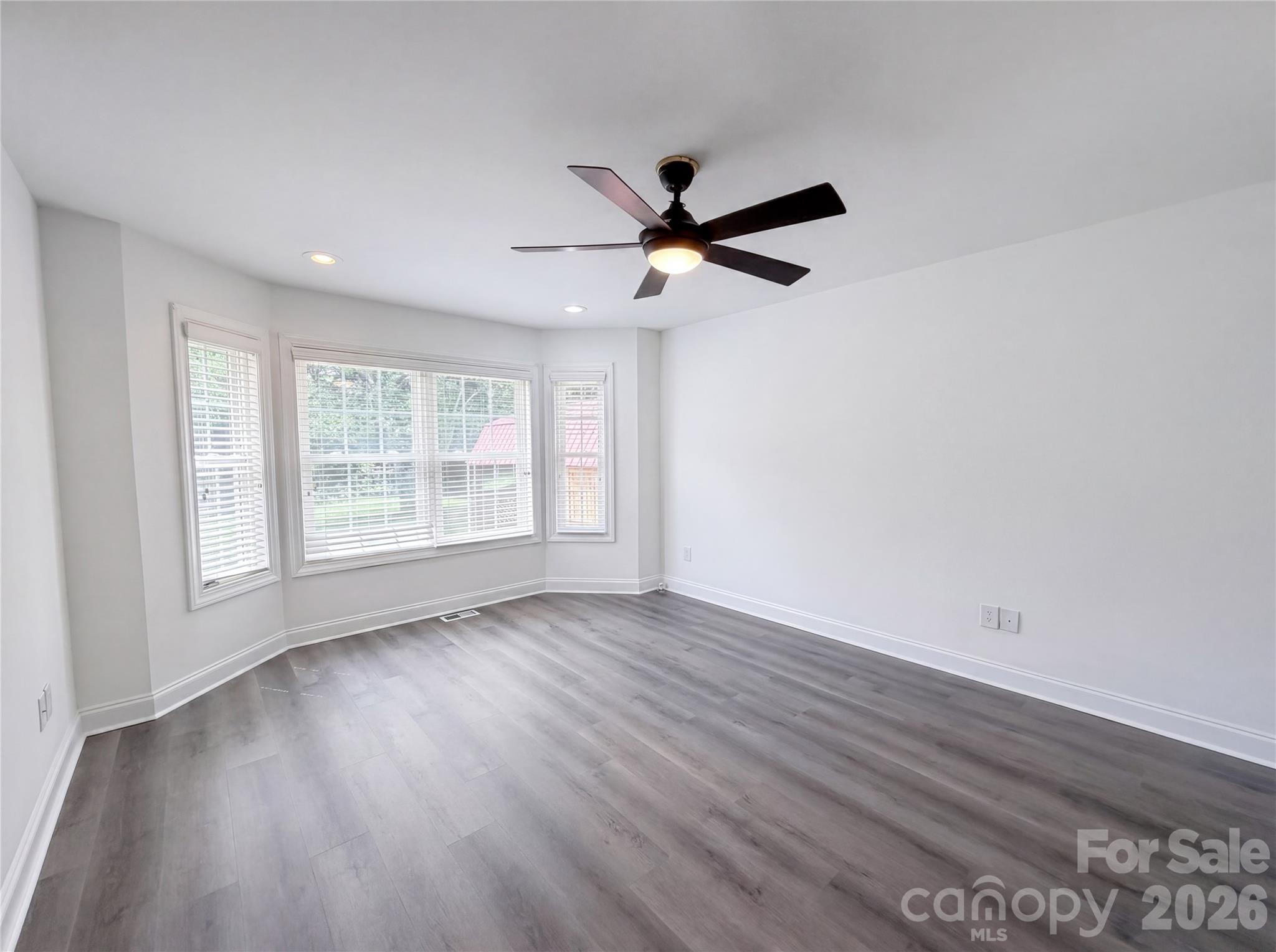 106 Woodfield Lane — Cherryville