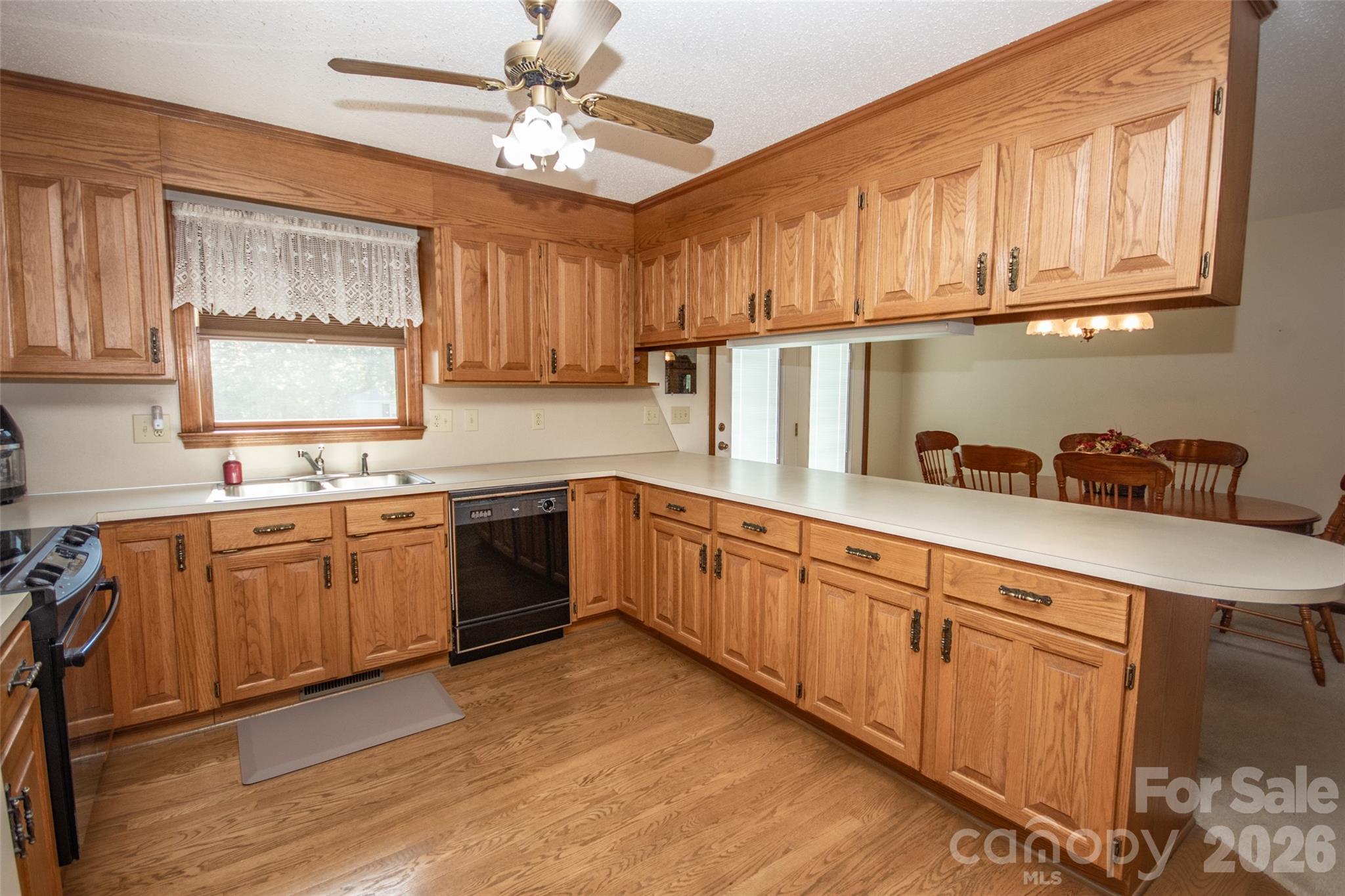151 Meadow Oaks Drive — Statesville
