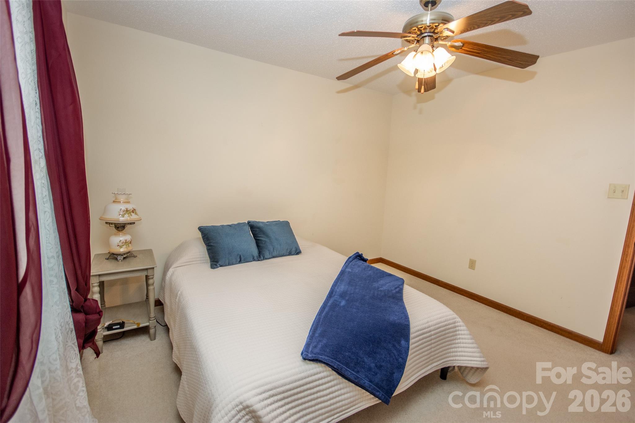 151 Meadow Oaks Drive — Statesville