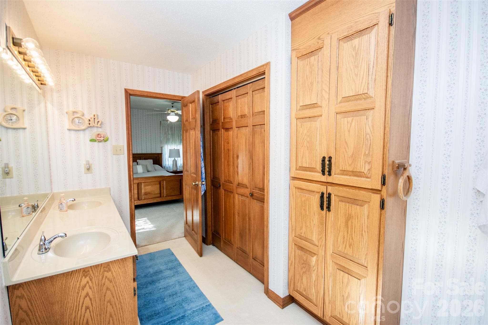 151 Meadow Oaks Drive — Statesville