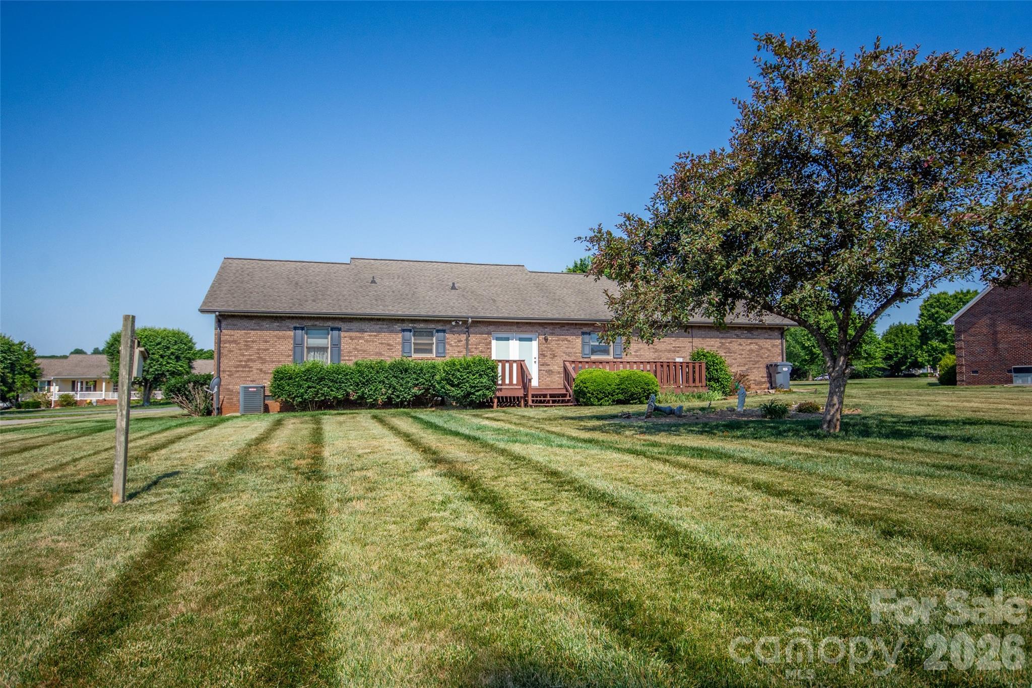 151 Meadow Oaks Drive — Statesville