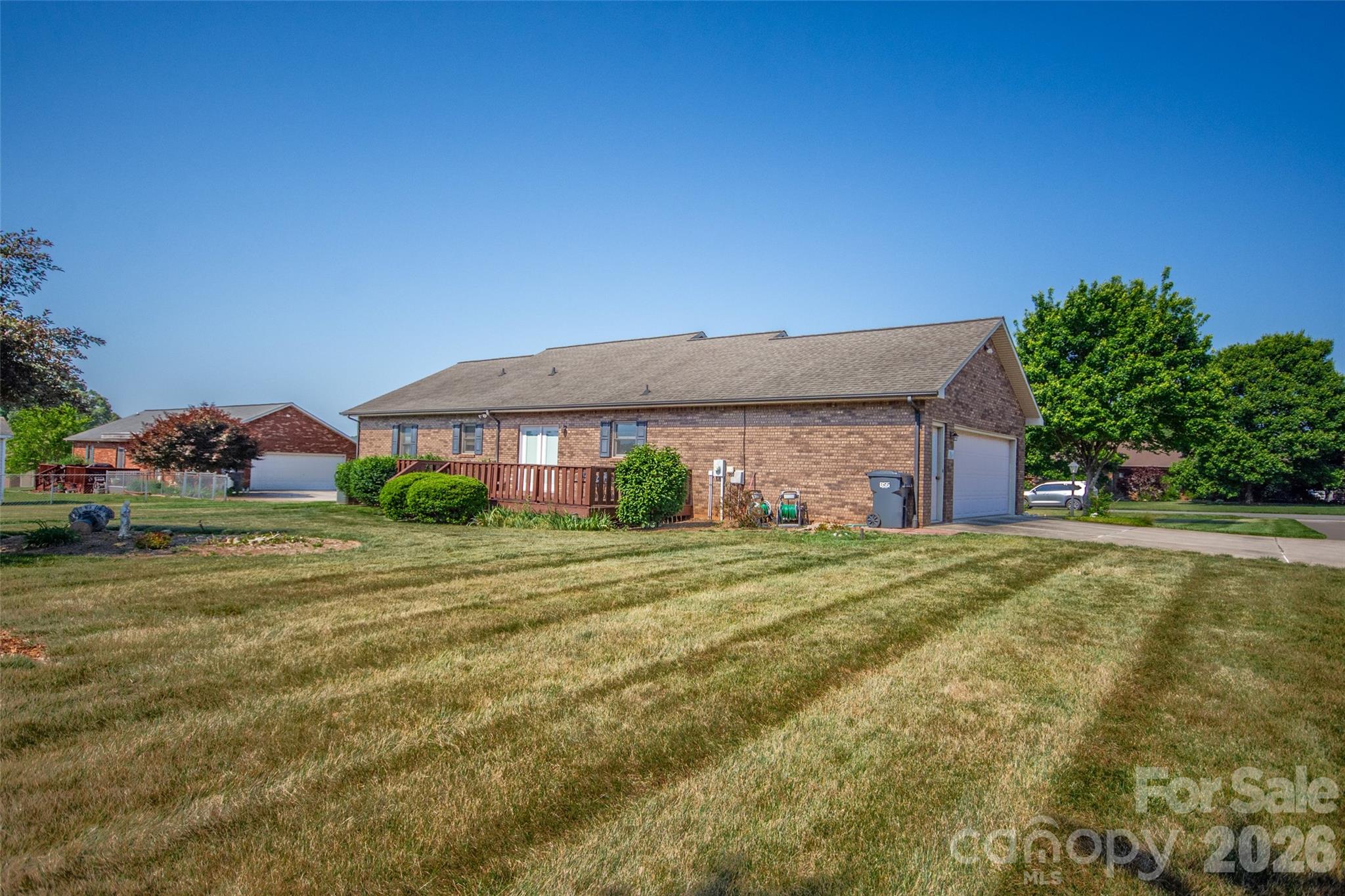 151 Meadow Oaks Drive — Statesville