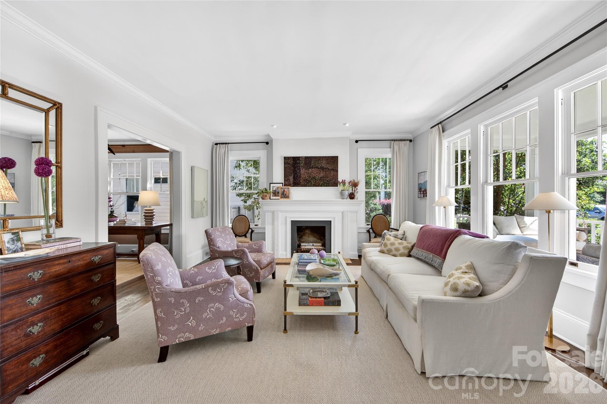 2127 Crescent Avenue — Charlotte
