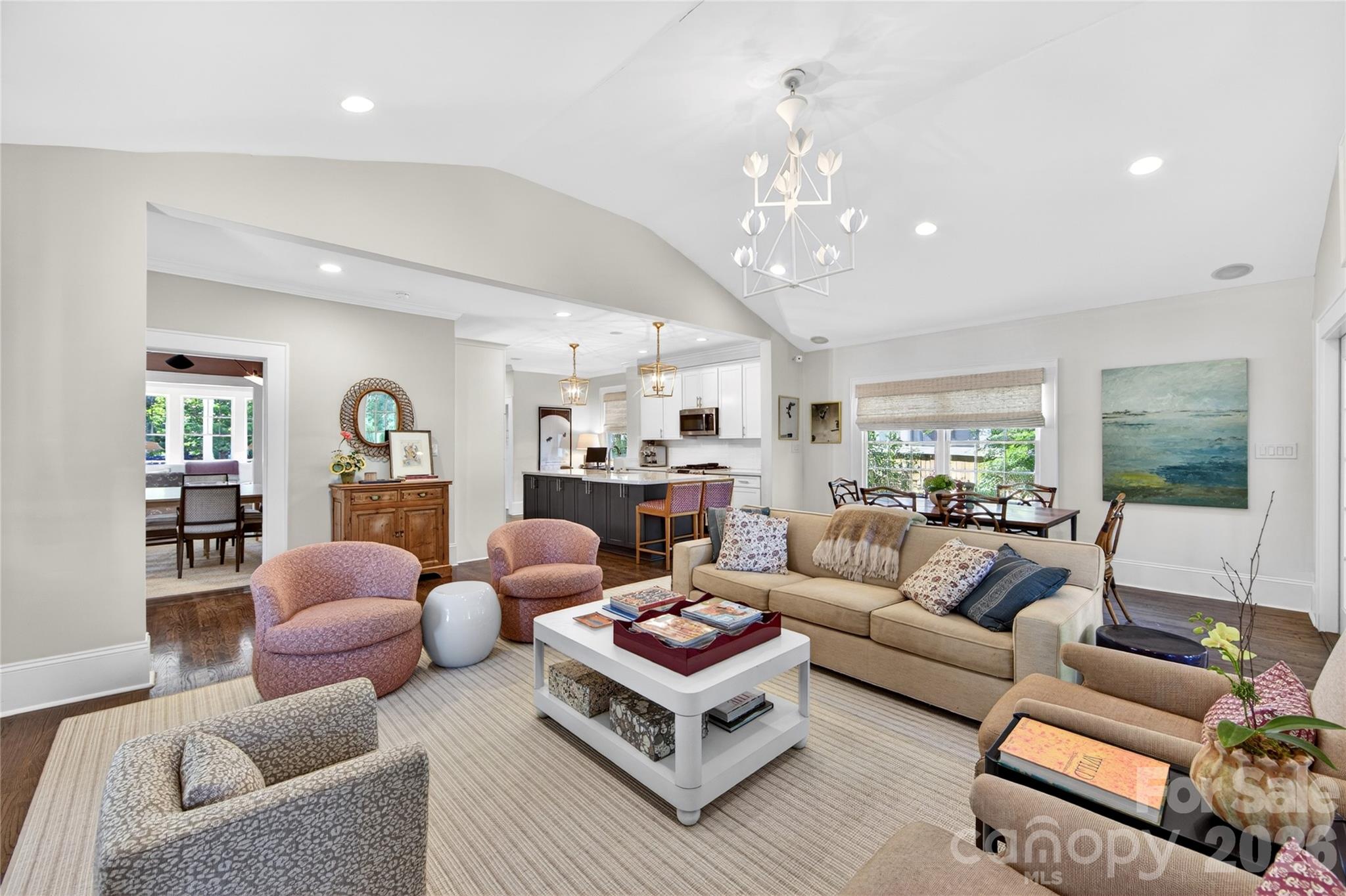 2127 Crescent Avenue — Charlotte