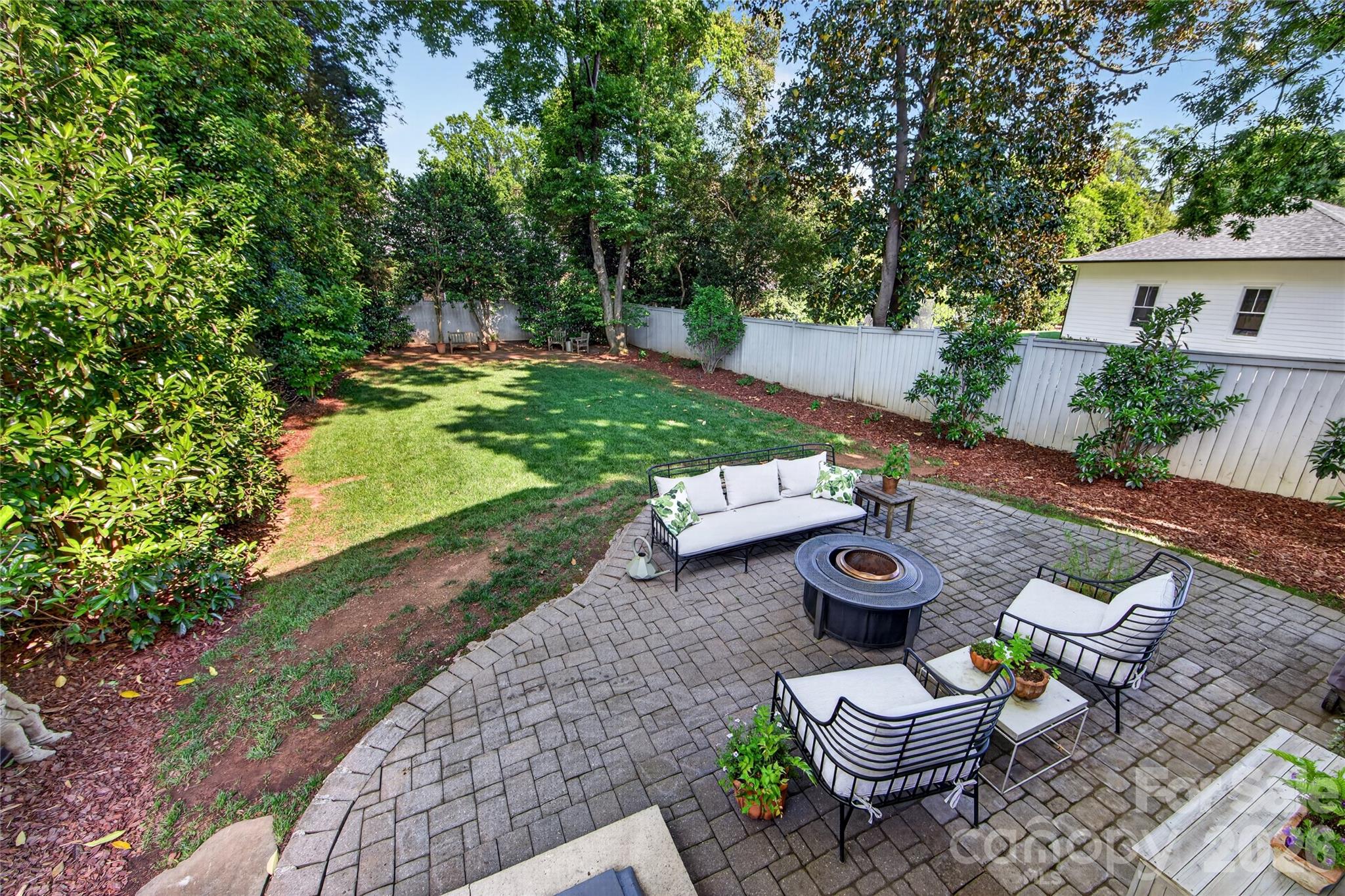 2127 Crescent Avenue — Charlotte