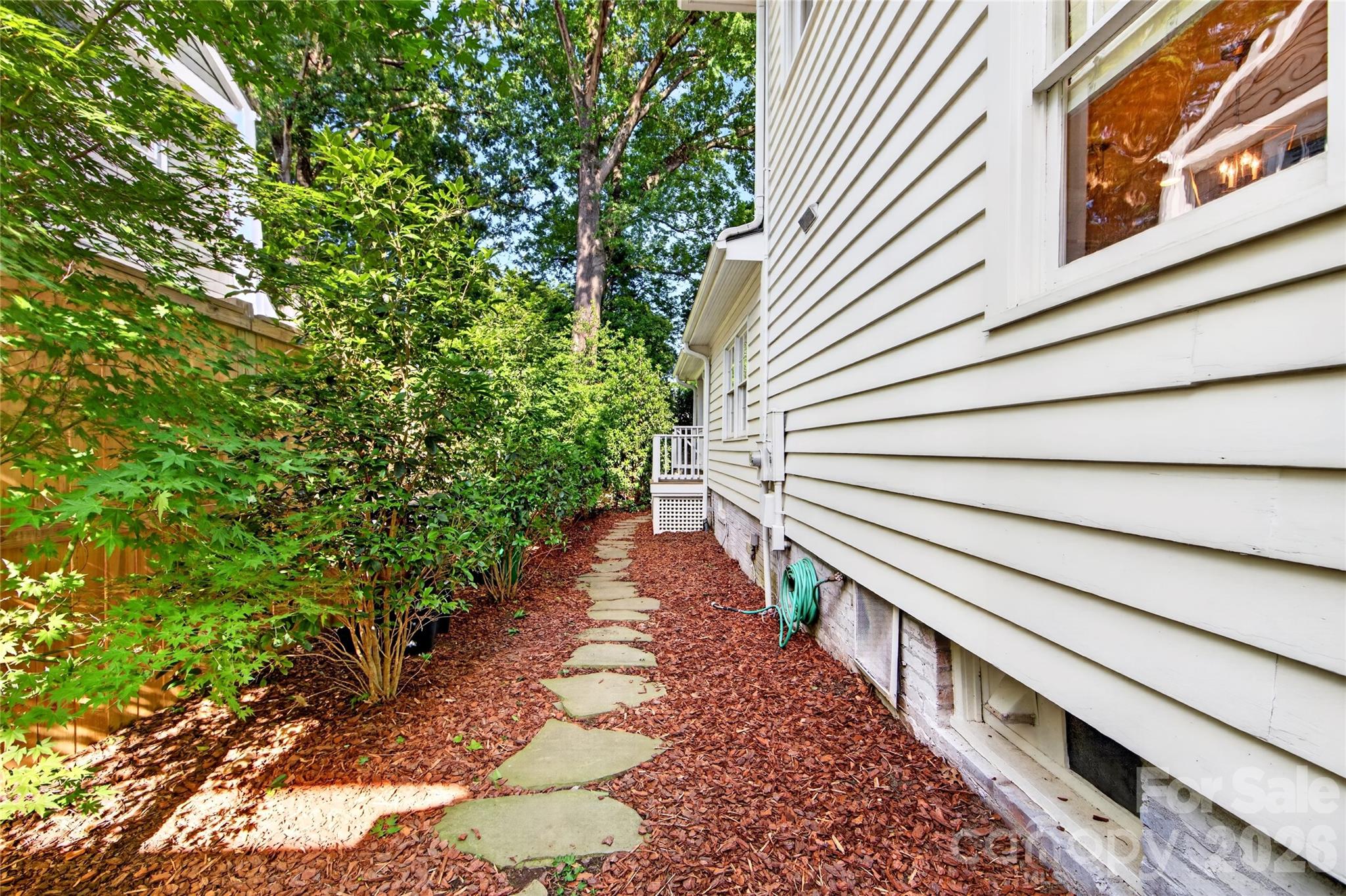 2127 Crescent Avenue — Charlotte