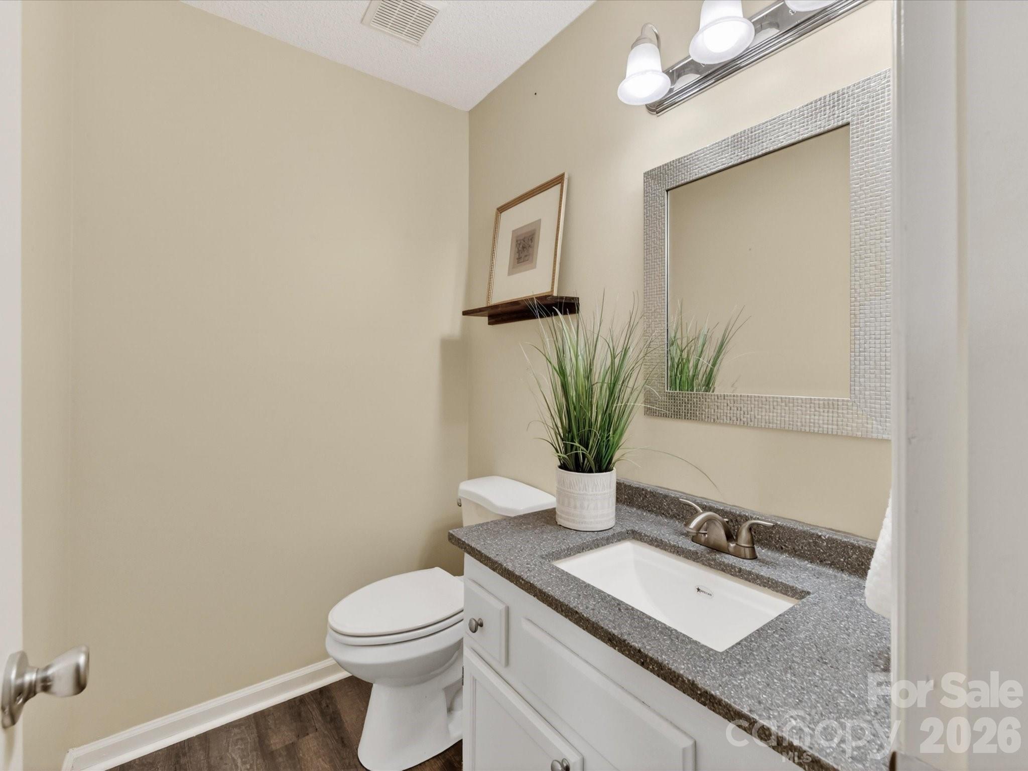 9518 Cedar River Road — Huntersville
