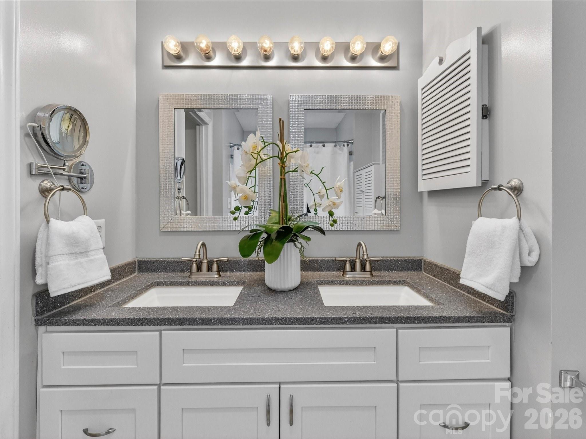 9518 Cedar River Road — Huntersville