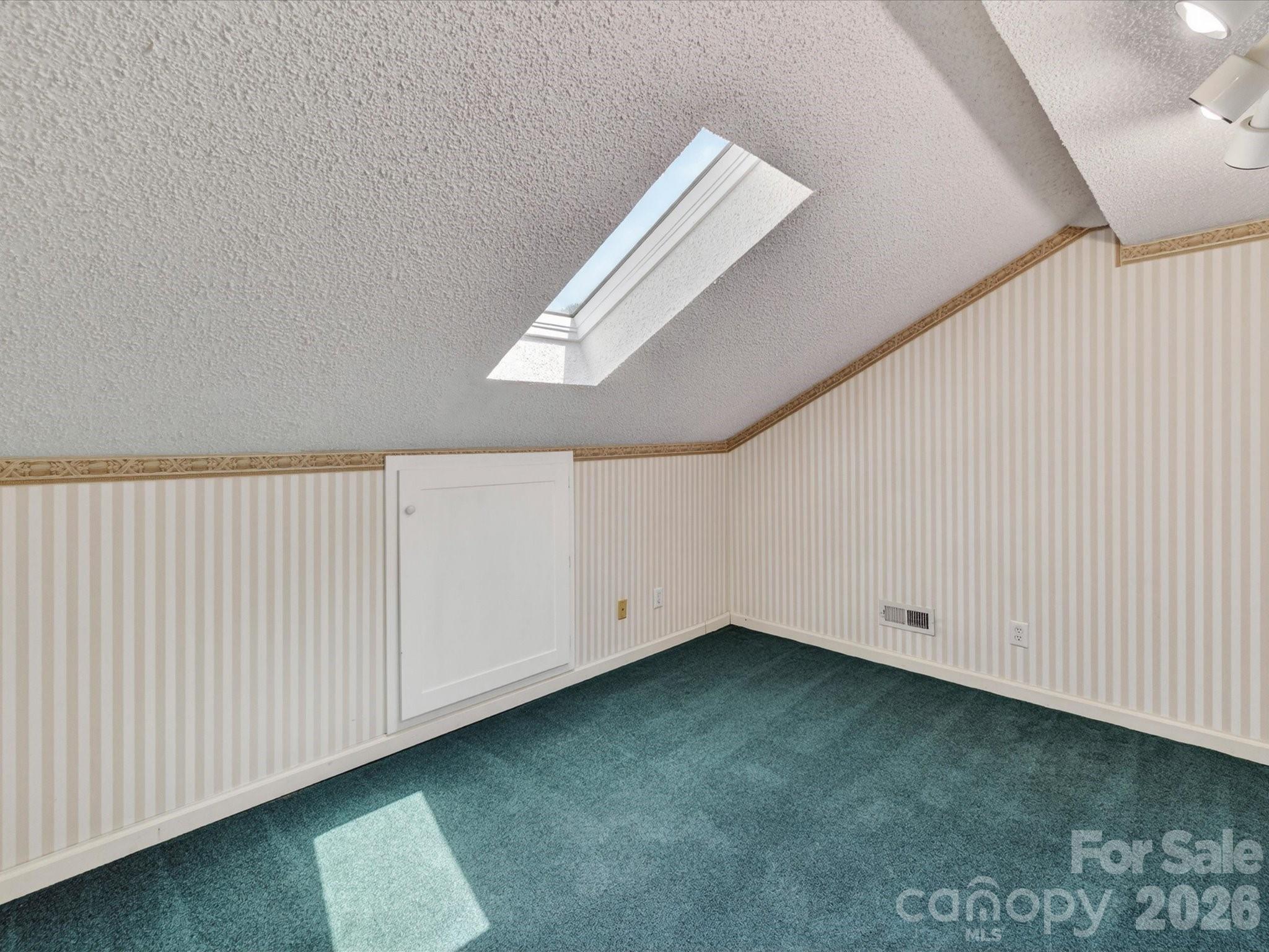 9518 Cedar River Road — Huntersville
