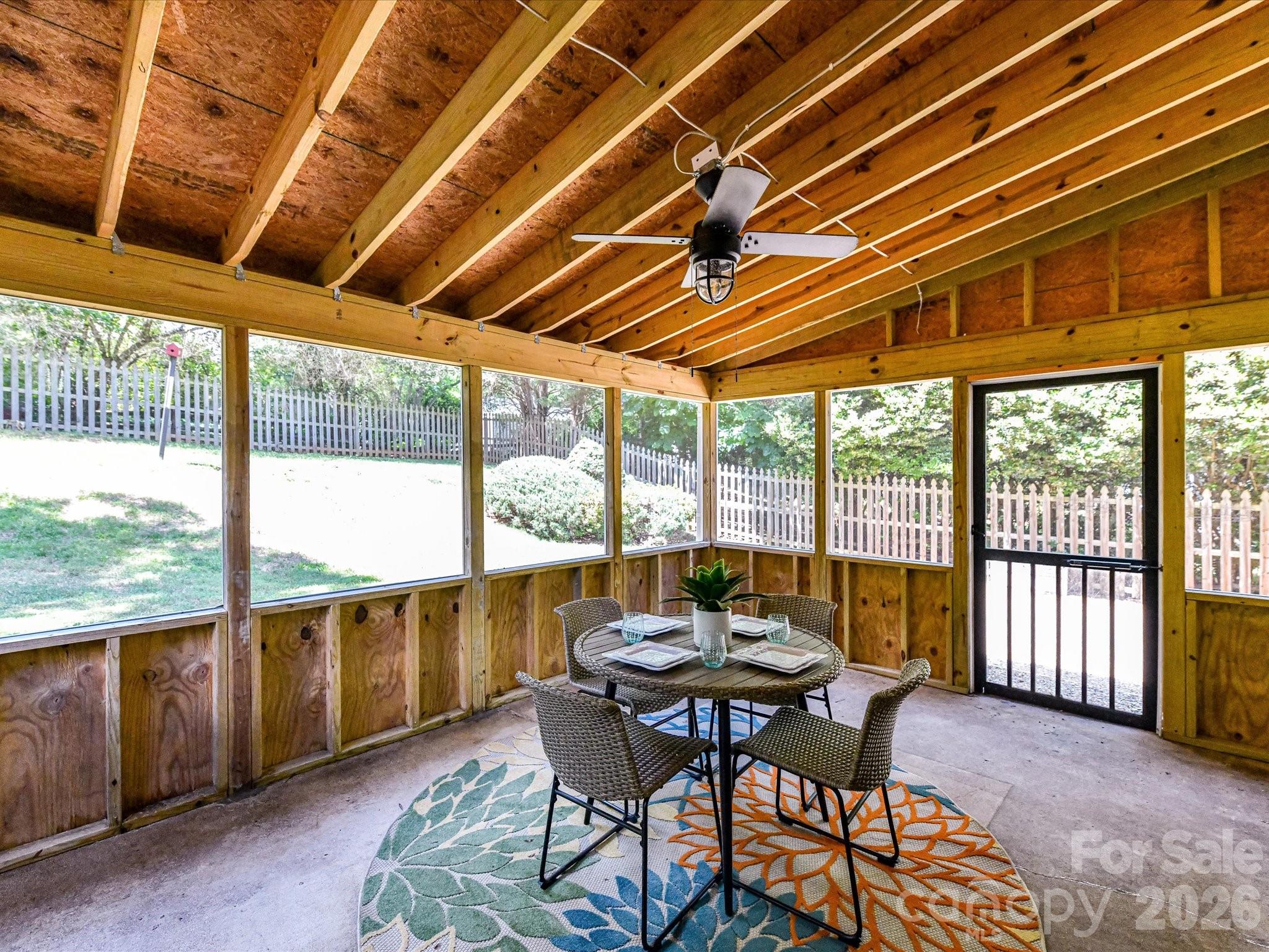 9518 Cedar River Road — Huntersville