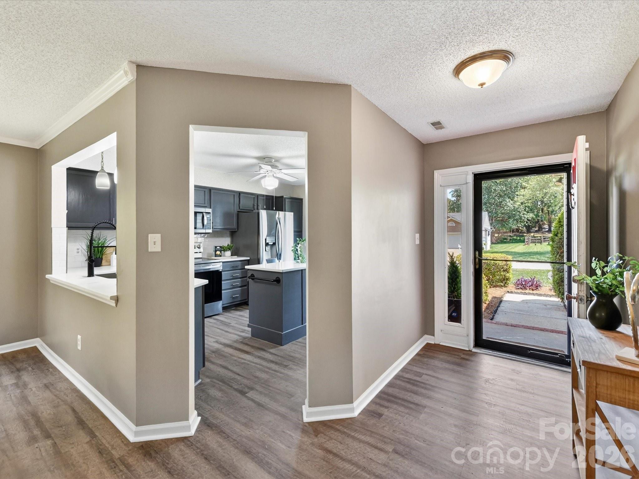 9518 Cedar River Road — Huntersville