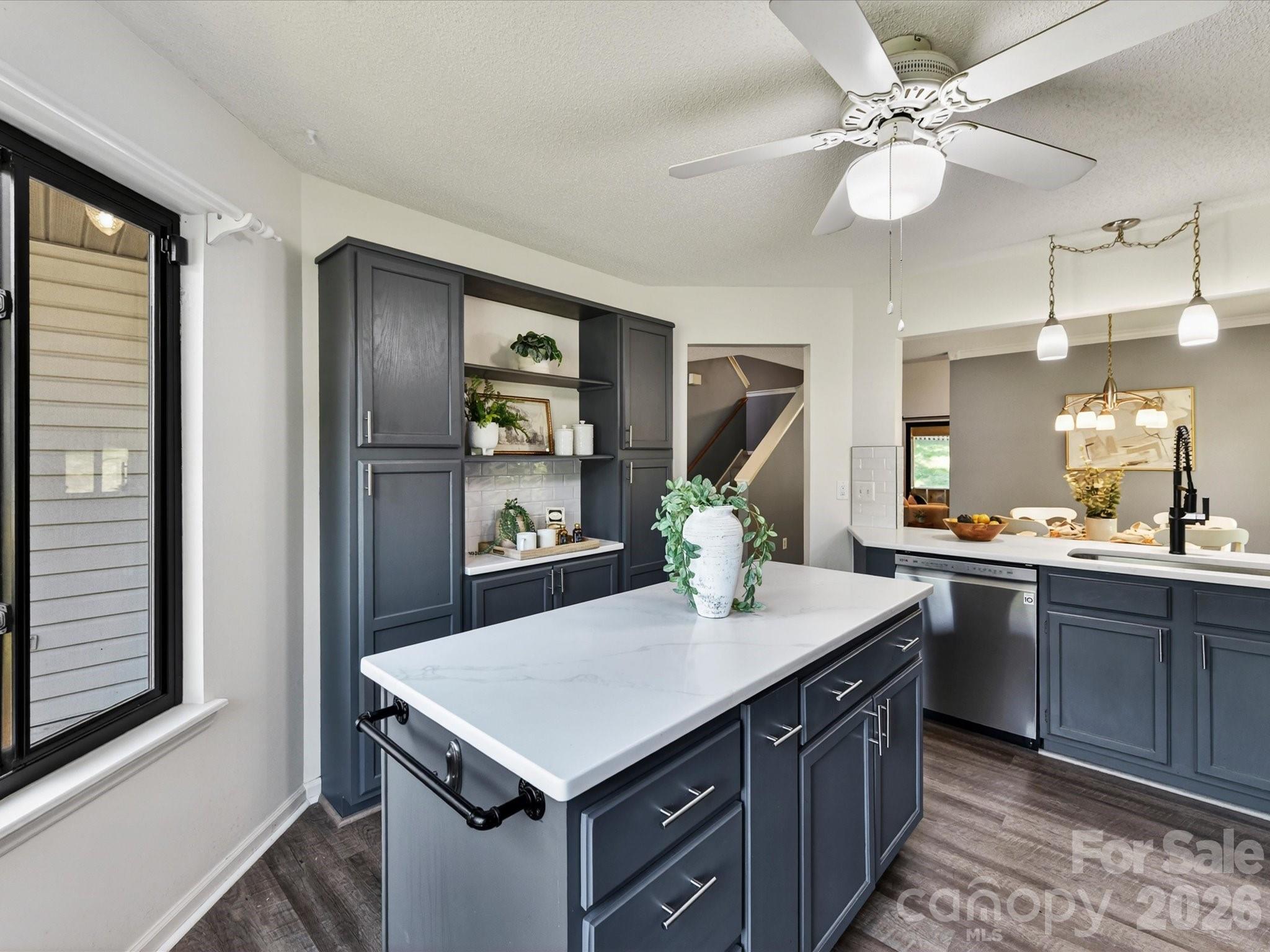 9518 Cedar River Road — Huntersville