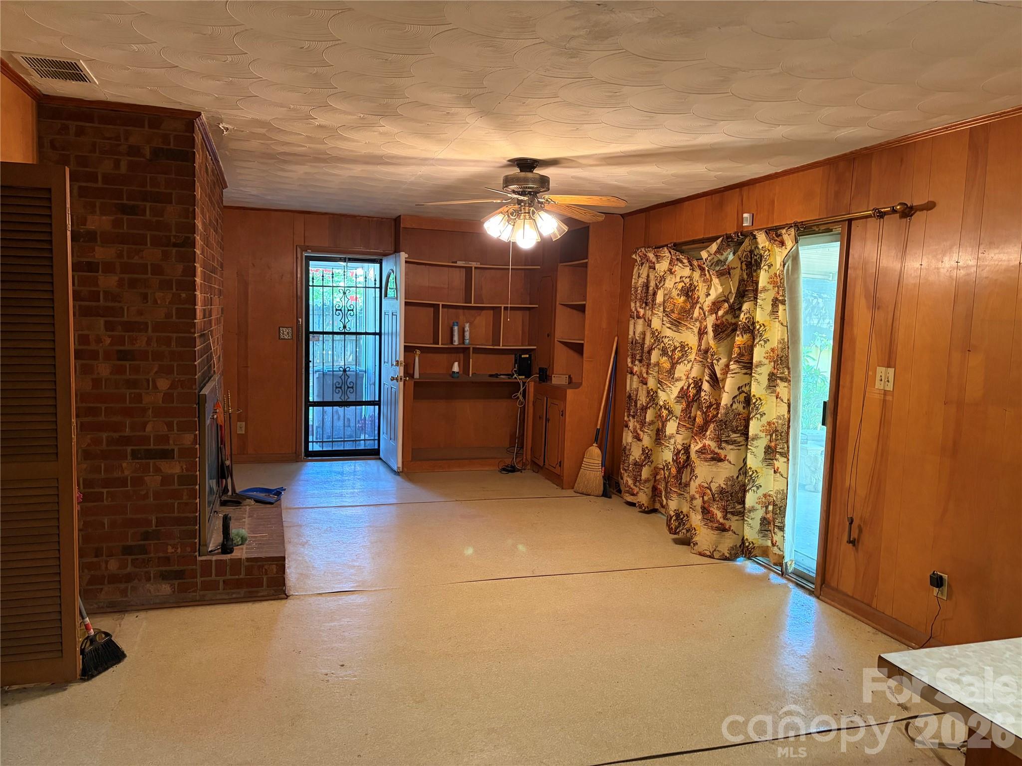 1202 Fallston Road — Shelby