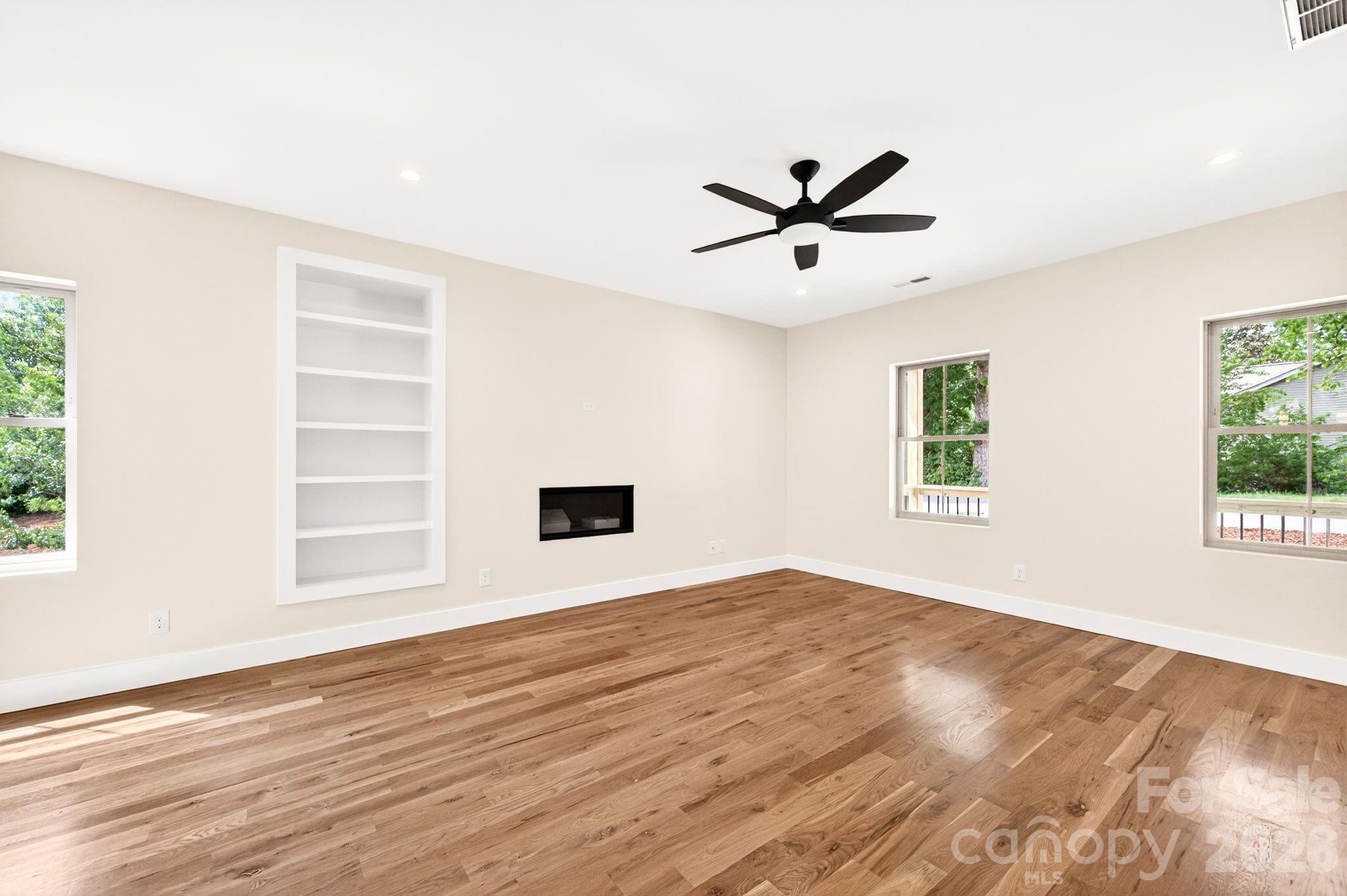 76 Jonestown Road — Asheville