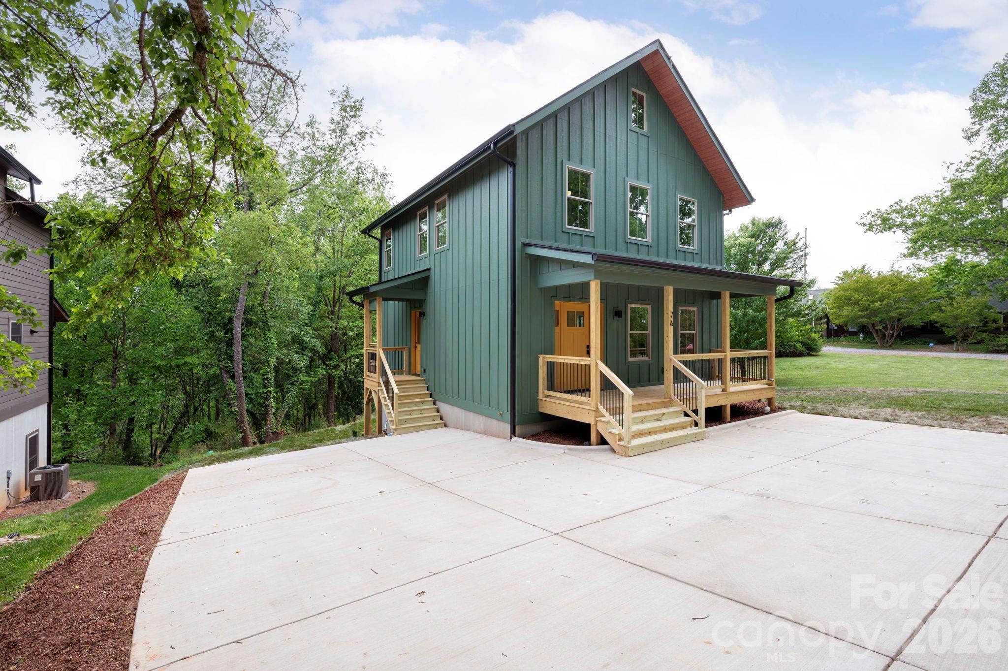 76 Jonestown Road — Asheville