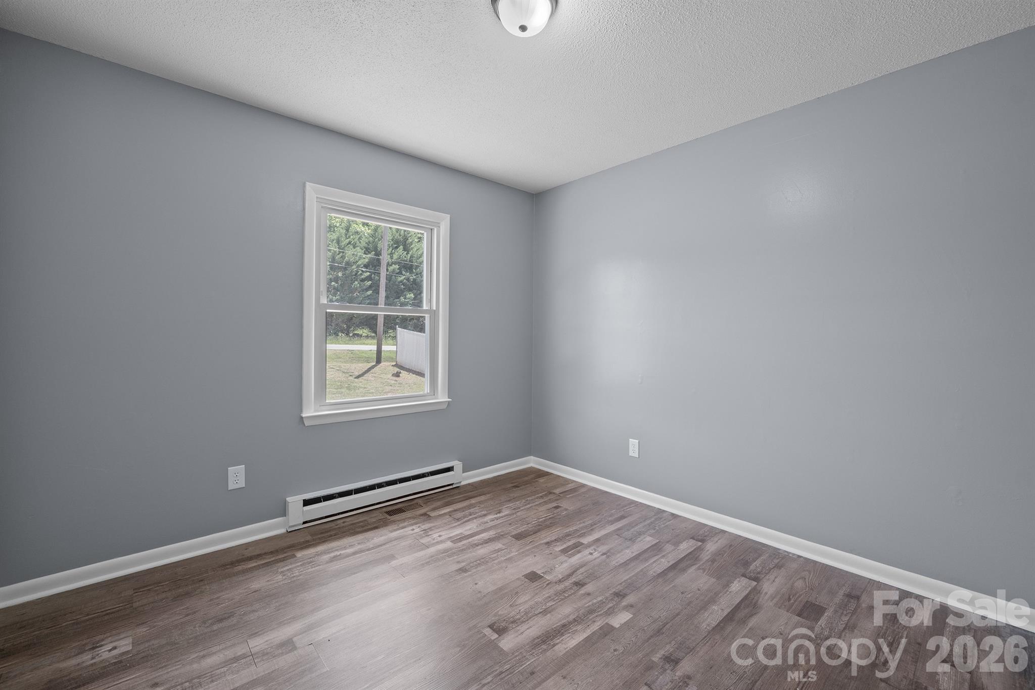 4768 Bethel Church Road — Hickory